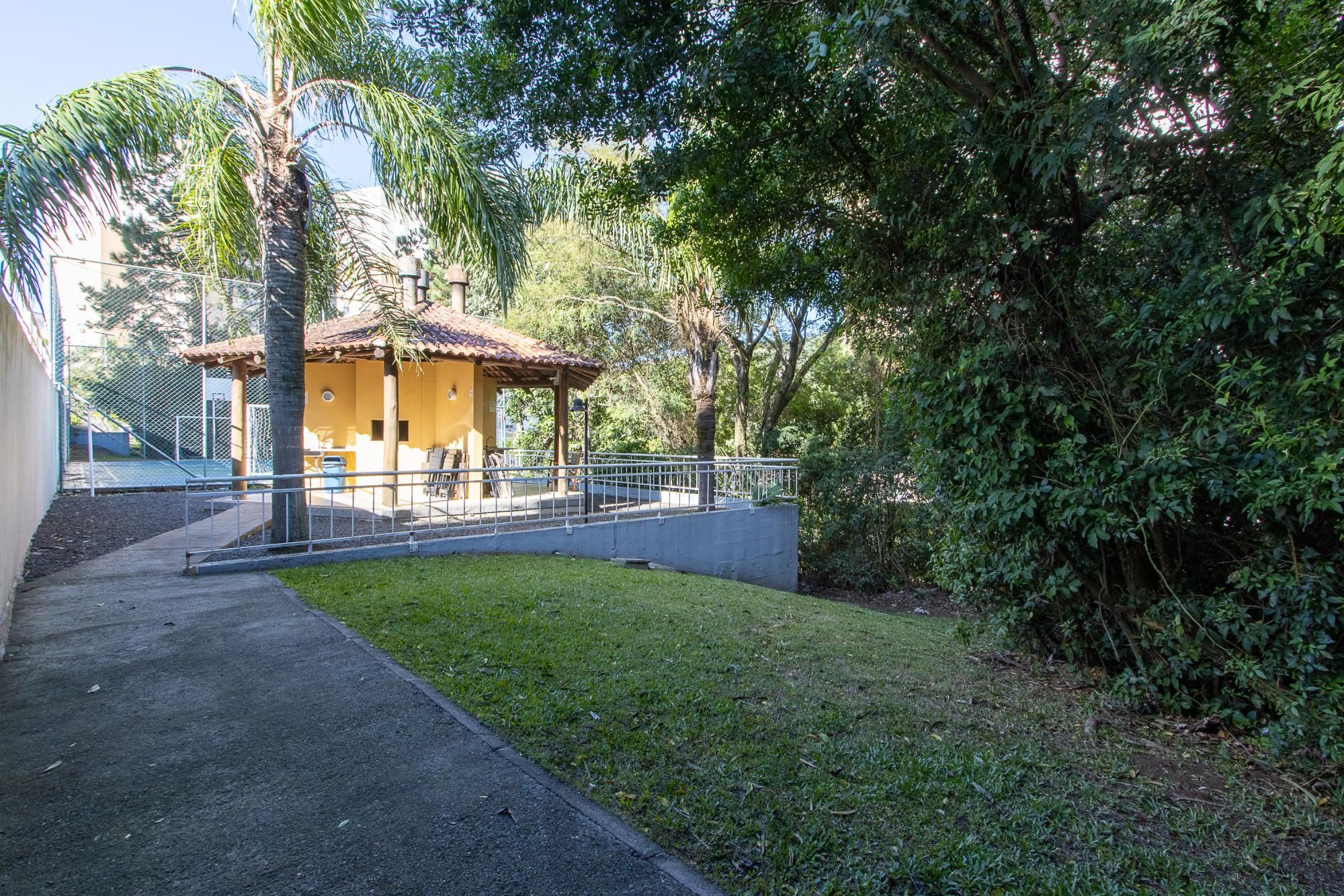Apartamento, 2 dormitórios e 1 vaga, bairro Jardim Carvalho. — foto 52