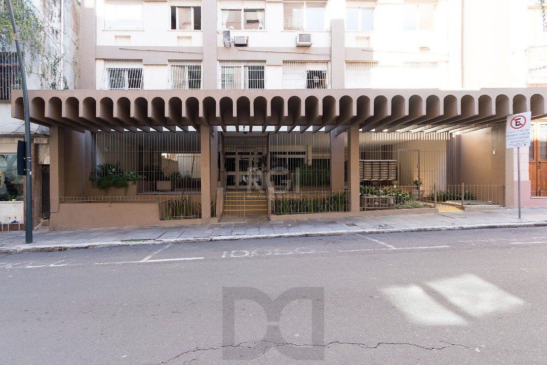 Apartamento para Venda - 74.8m², 2 dormitórios, sendo 1 suites, Centro Histórico — foto 2