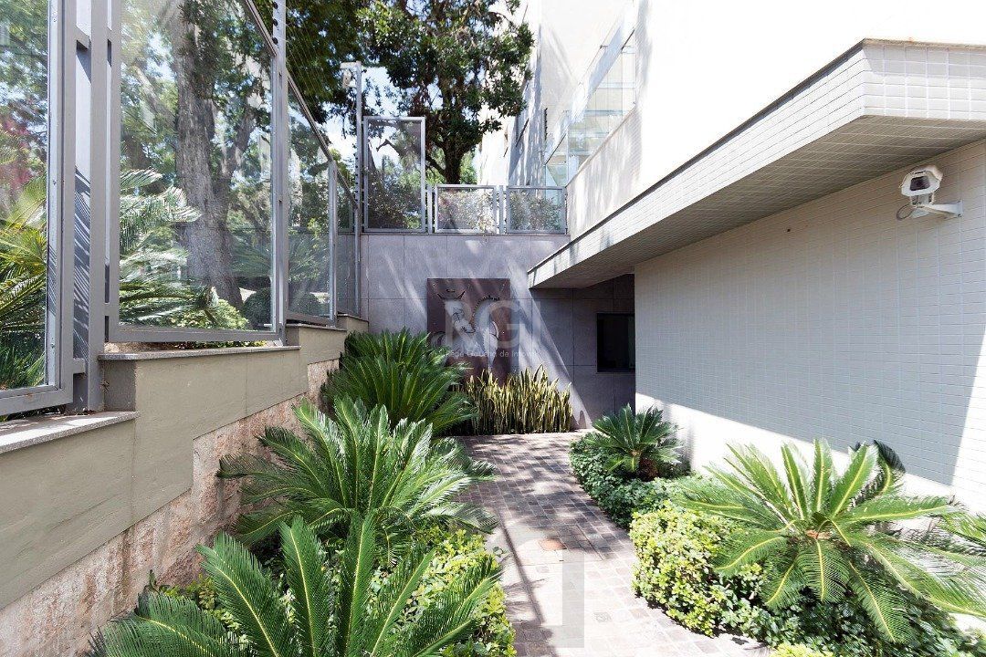 Cobertura para Venda - 319.17m², 3 dormitórios, sendo 3 suites, 4 vagas - Cristal — foto 4