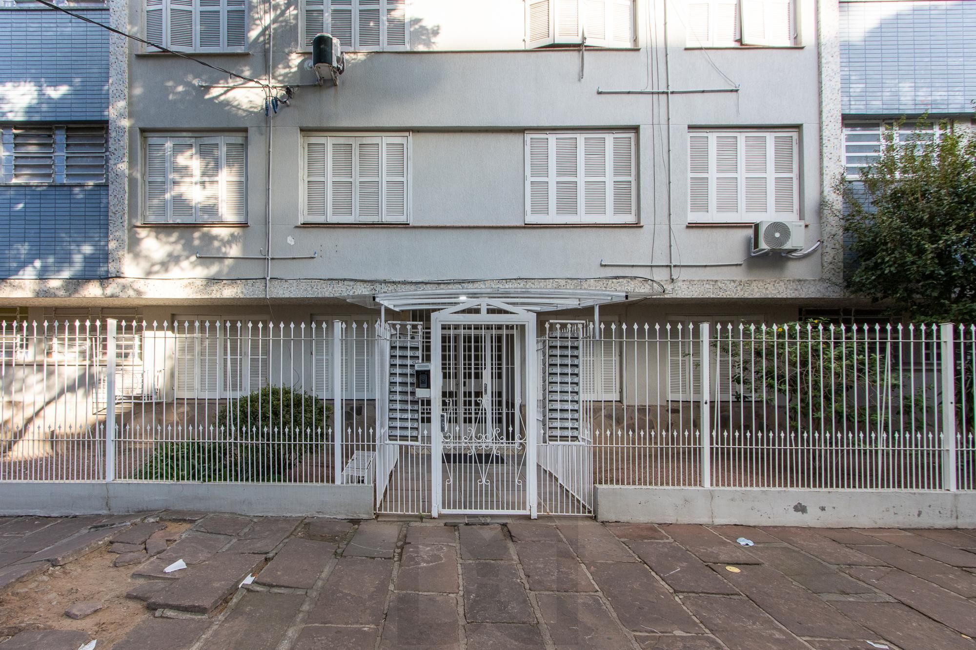 Apartamento 2 Dormitórios no Menino Deus — foto 27
