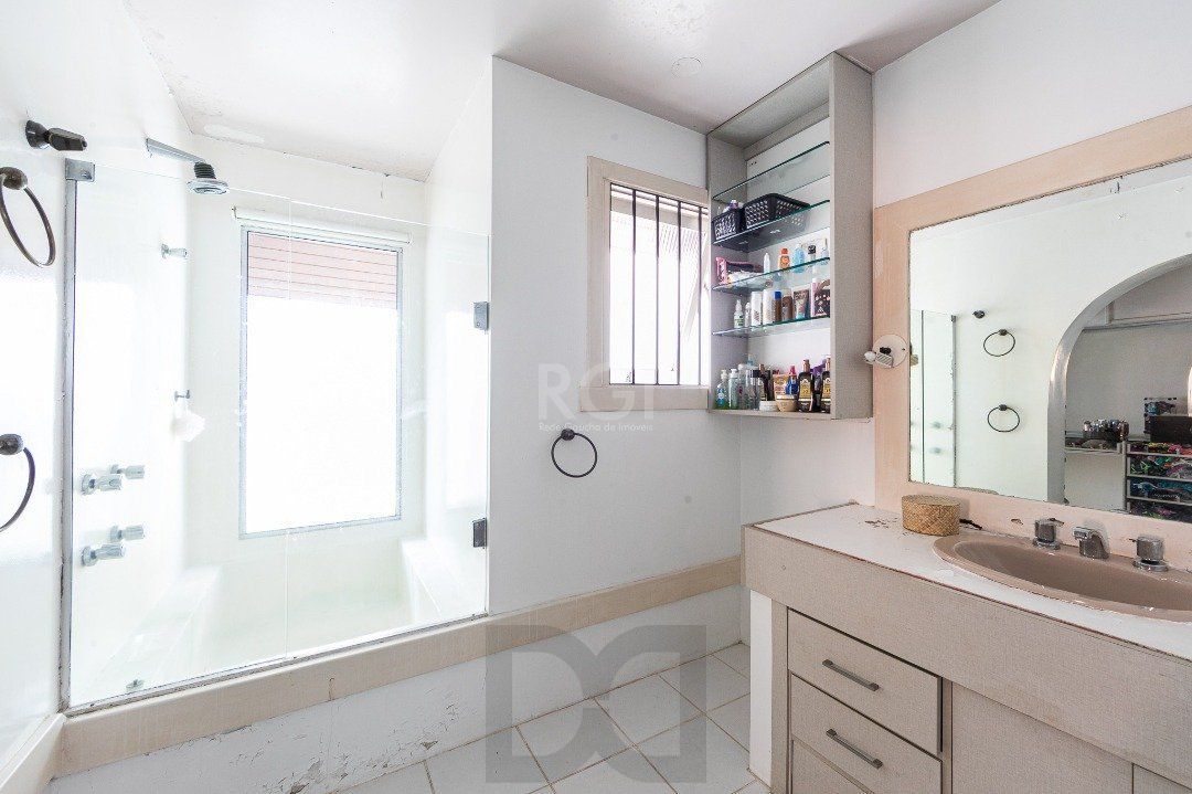 Casa para Venda - 370m², 5 dormitórios, sendo 2 suites, 7 vagas - Vila Assunção — foto 45