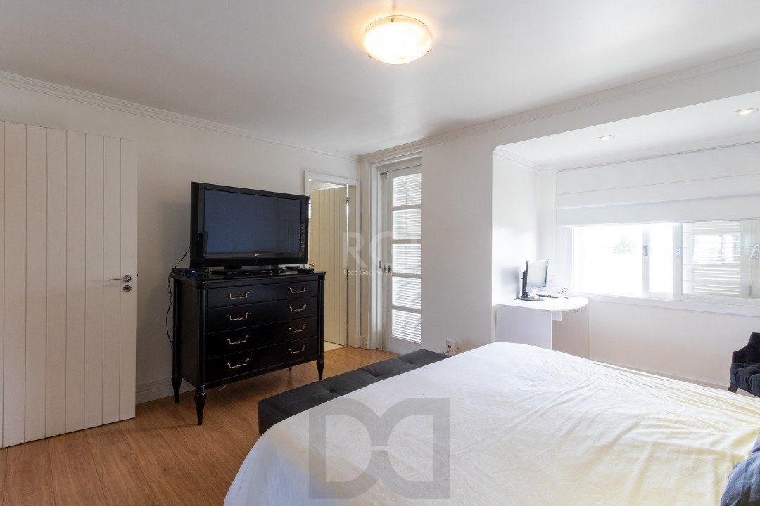 Casa para Venda - 312m², 5 dormitórios, sendo 3 suites, 6 vagas - Vila Conceição — foto 31