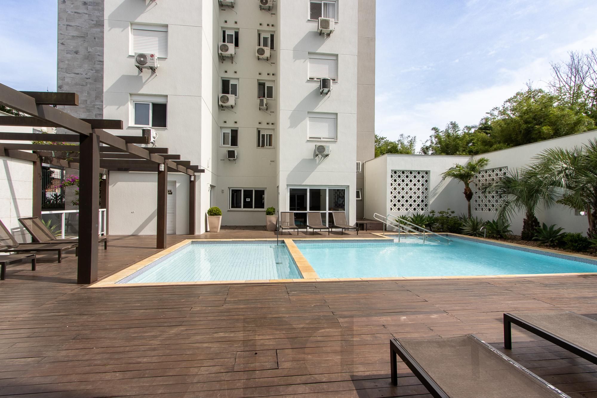 Apartamento de 2 dormitórios com suíte, churrasqueira e infraestrutura completa na Zona Sul de Porto Alegre. — foto 44