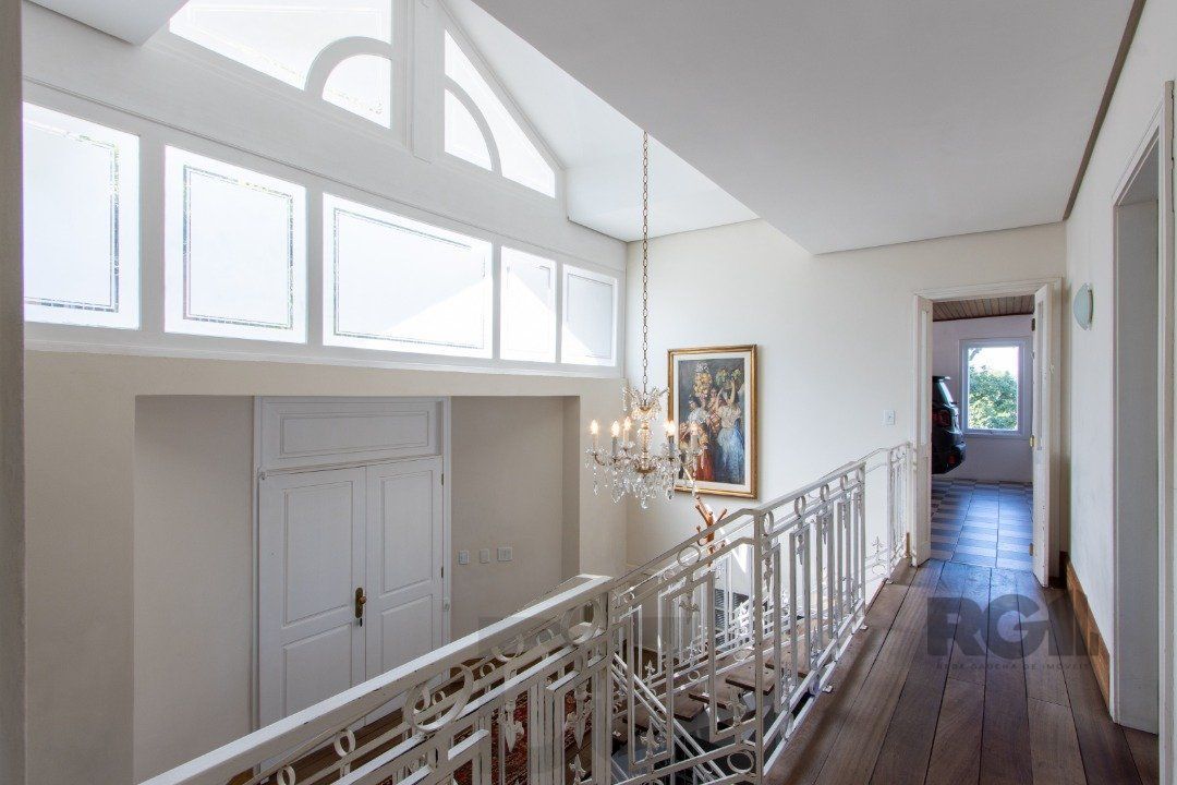 Casa deslumbrante vista do Guaiba, 3 dormitórios, sendo 1 suite master com closet e banheira de hidro com vista para o rio — foto 69
