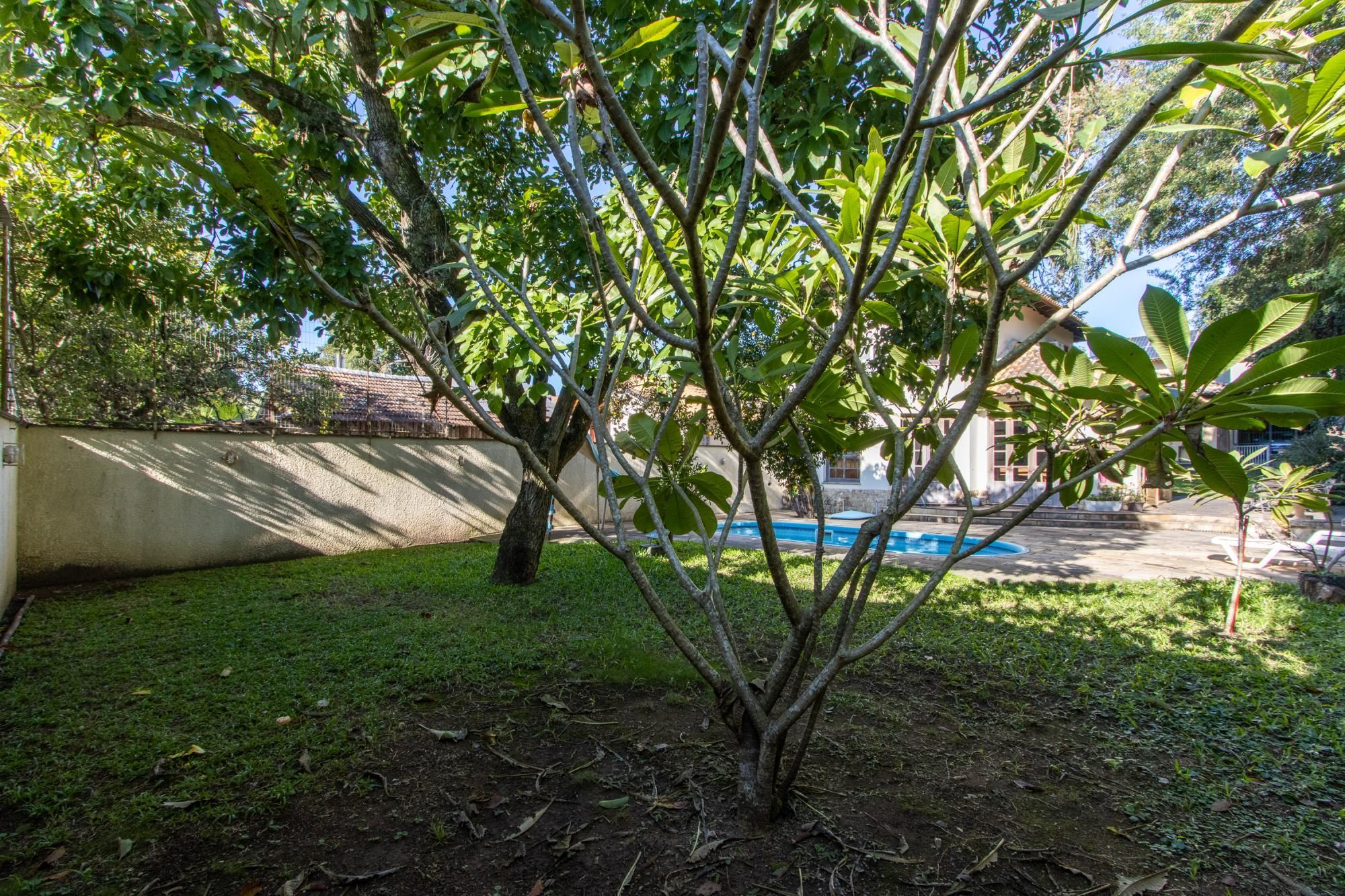 Casa com 3 quartos e 357m² à venda em Tristeza, Porto Alegre. — foto 40