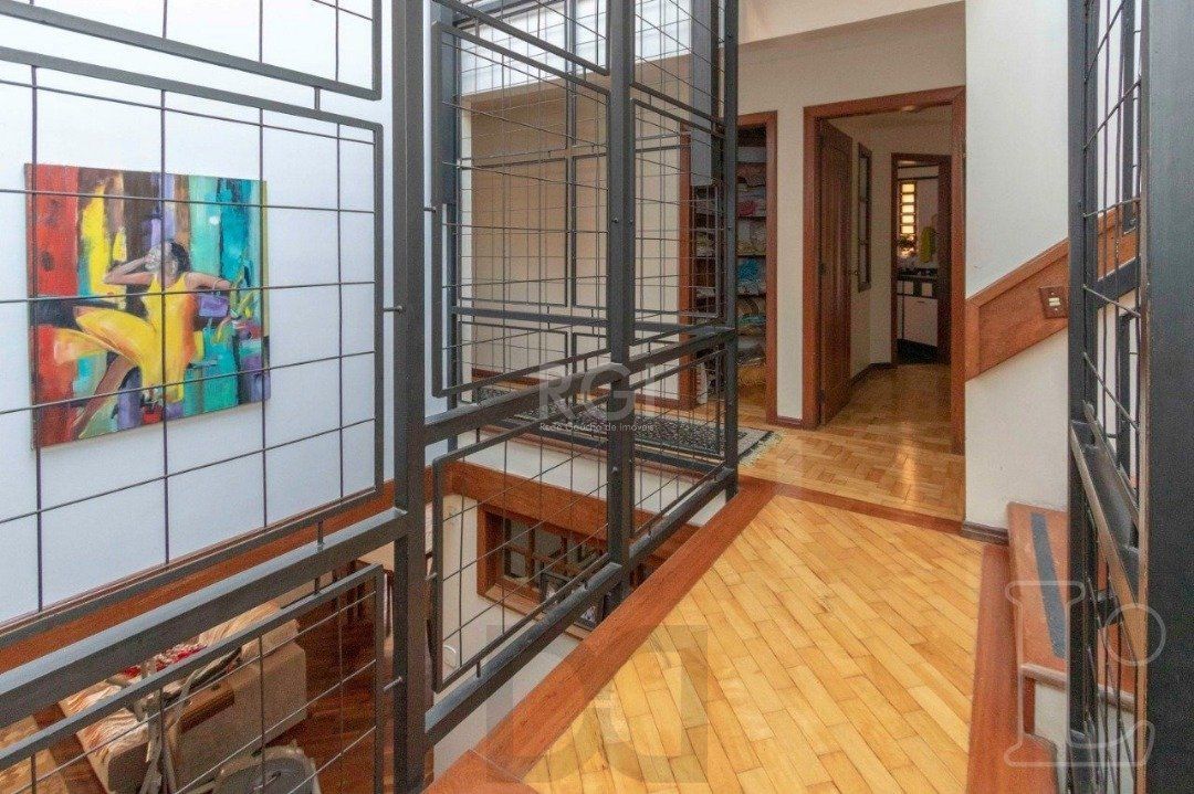 Casa para Venda - 349m², 4 dormitórios, sendo 1 suites, 3 vagas - Tristeza — foto 17