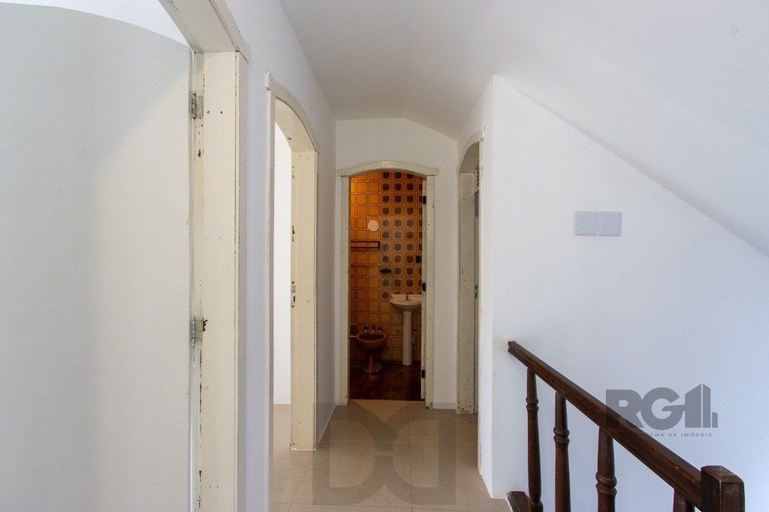 Casa para Venda - 337m², 3 dormitórios, sendo 1 suites, 3 vagas - Cristal — foto 21