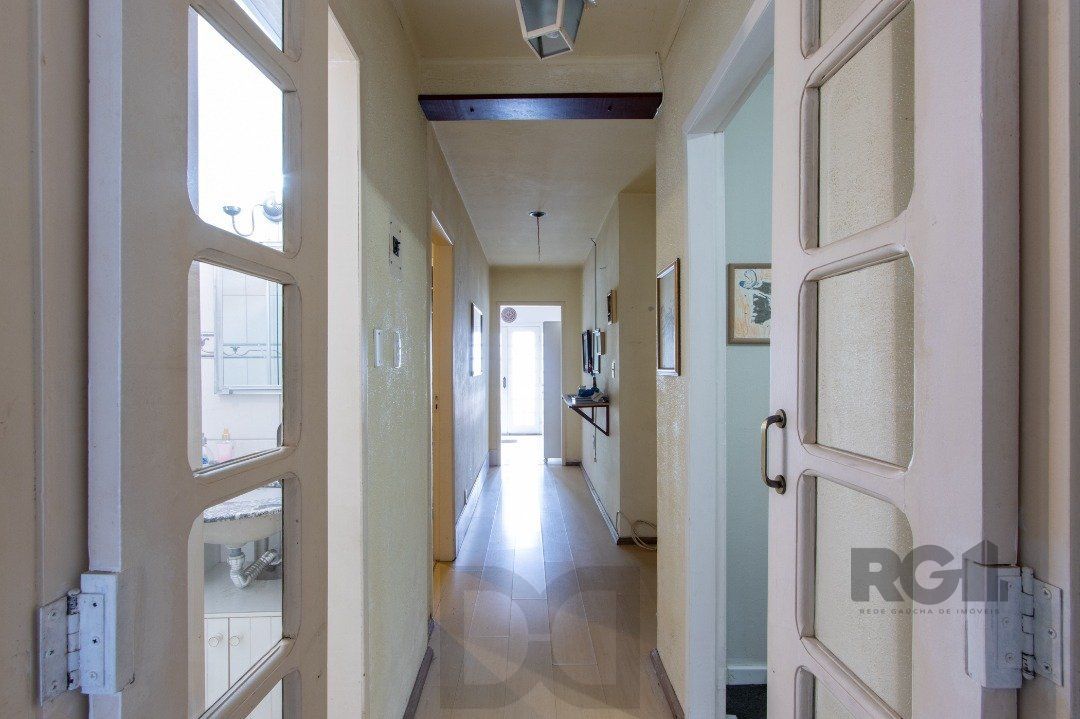 Casa para Venda - 239m², 5 dormitórios, sendo 1 suites, 2 vagas - Hipica — foto 12