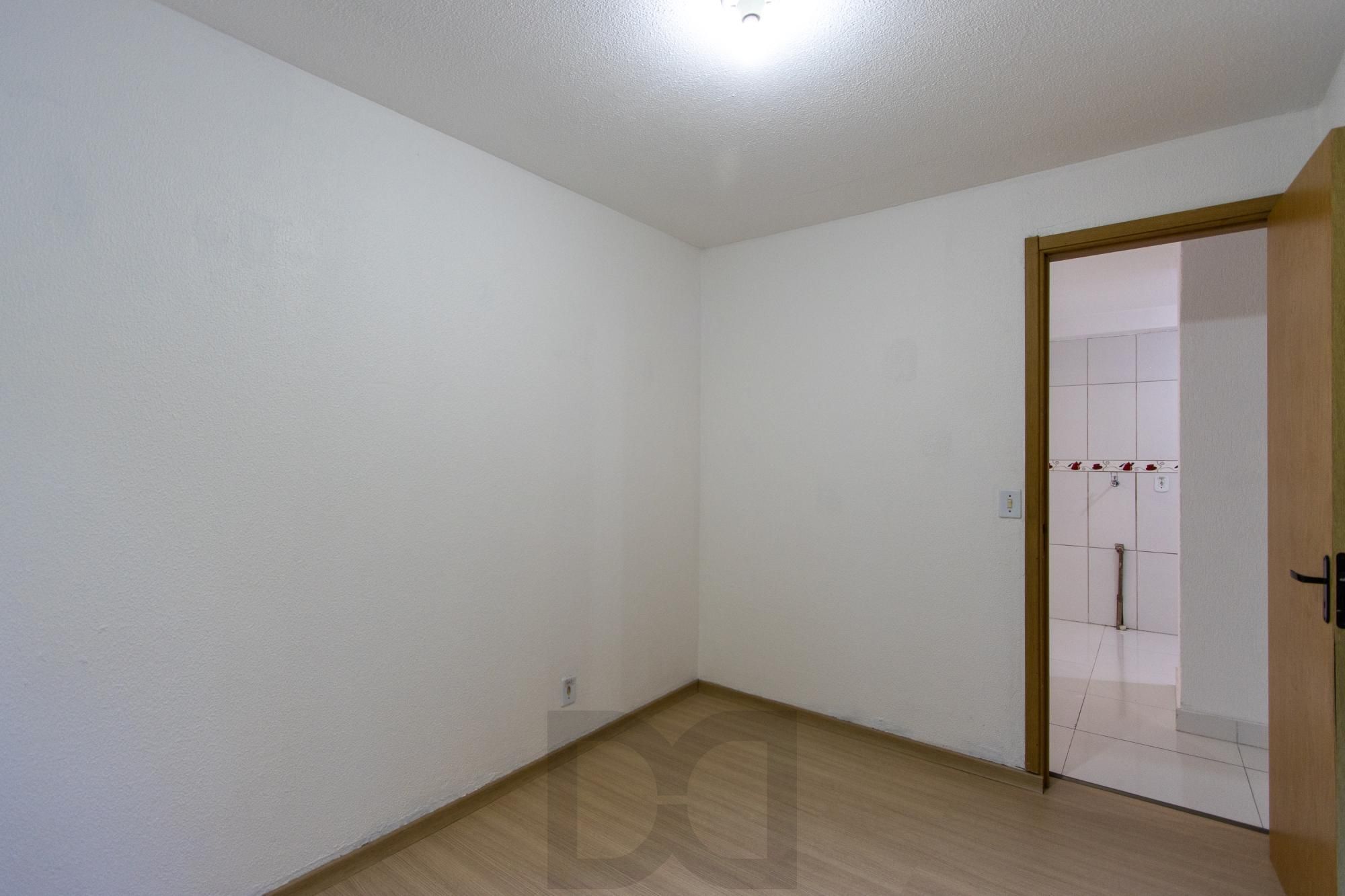 Apartamento reformado, 2 dormitórios, 1 vaga — foto 12