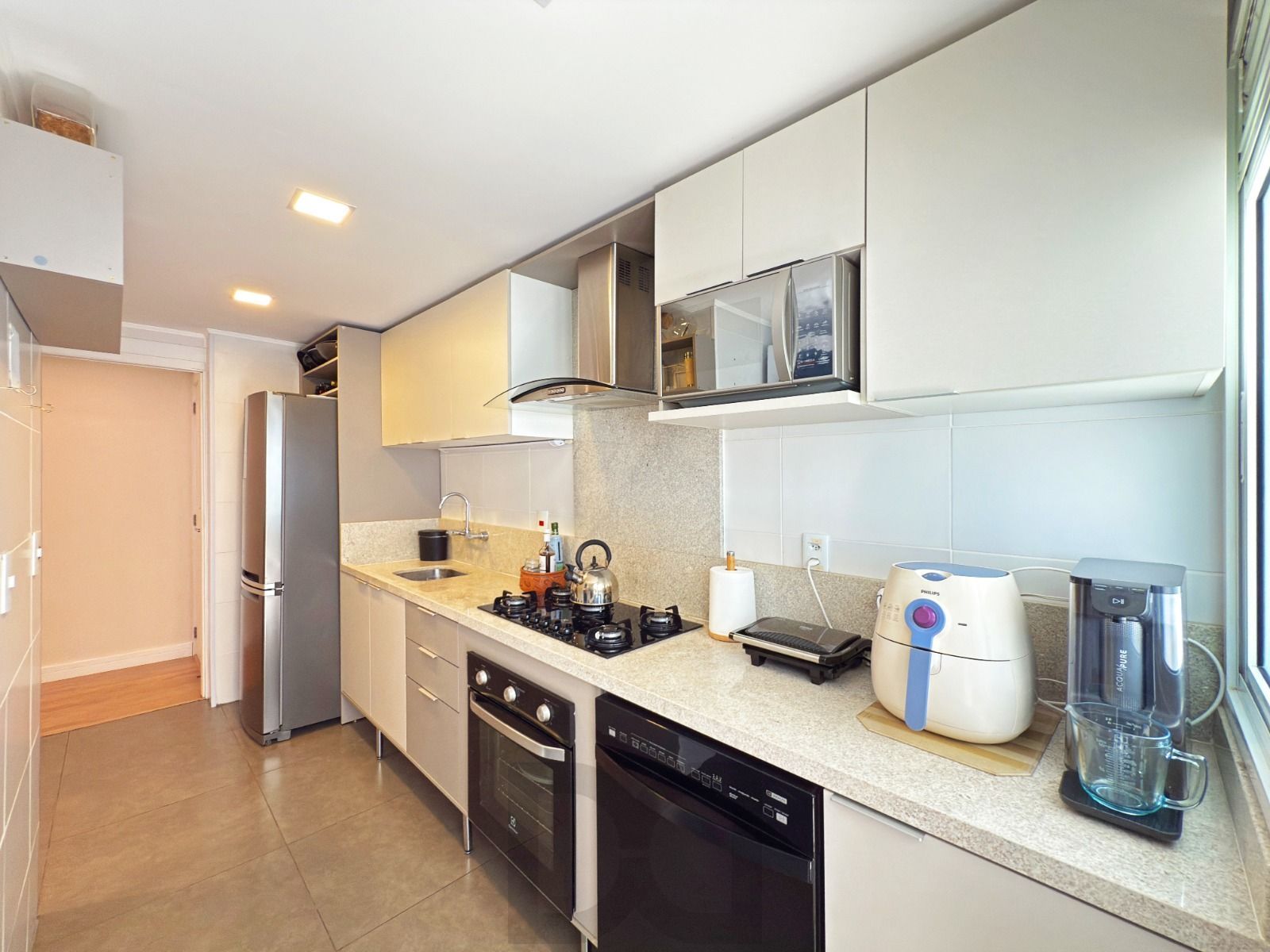 Excelente apartamento de 3 dormitórios, 1 suíte e 2 vagas de garagem. — foto 17