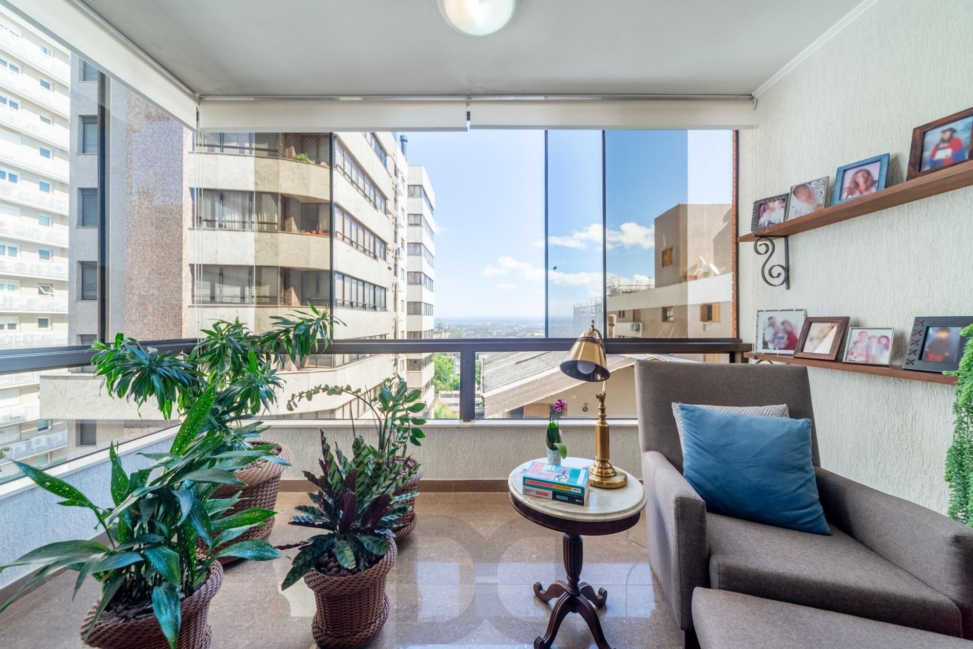 Cobertura com 206m², 3 dorm, Petrópolis e 2 vagas — foto 7