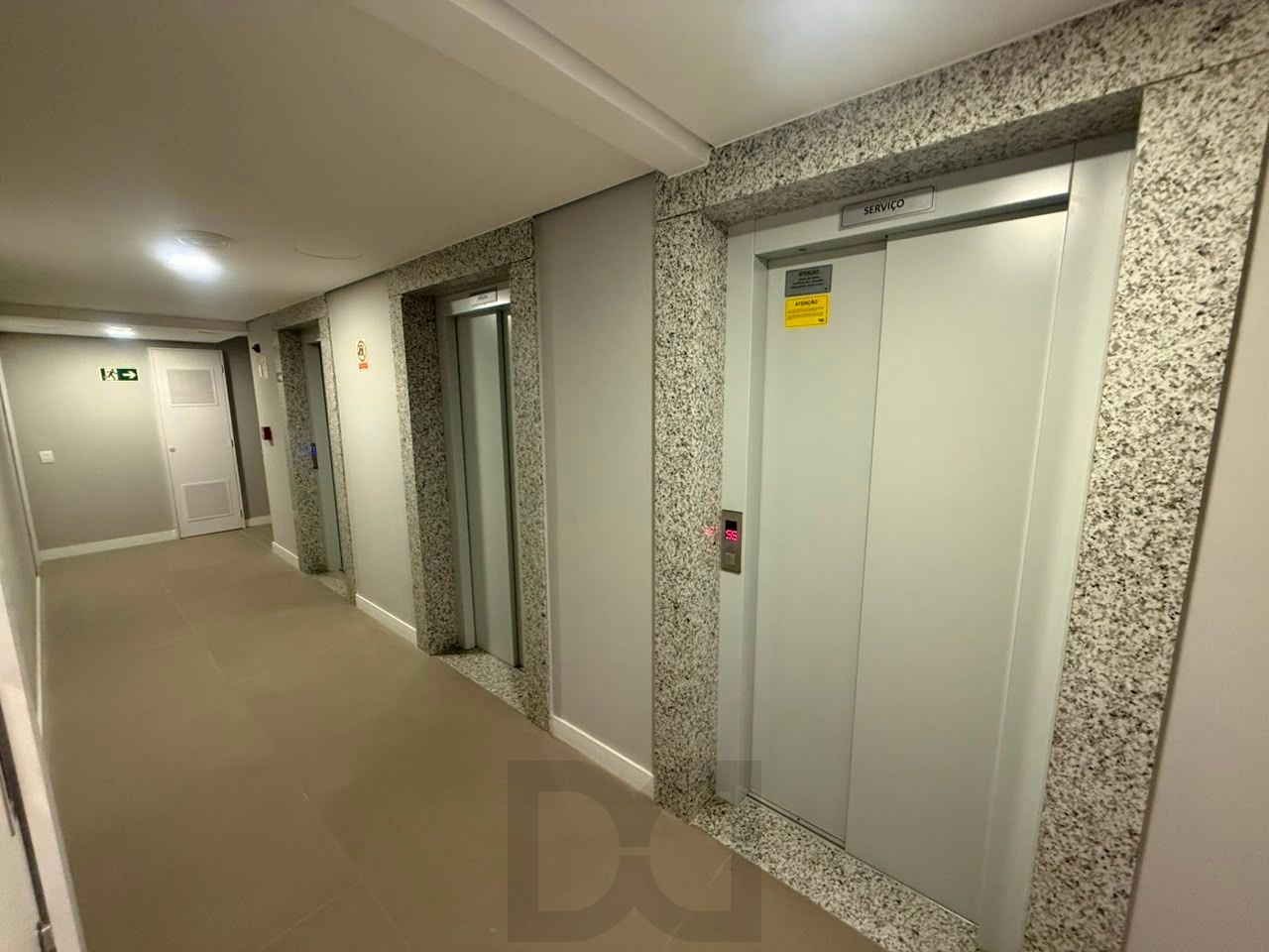 Apartamento para Venda - 69.96m², 2 dormitórios, sendo 2 suites, 1 vaga - Moinhos de Vento — foto 6