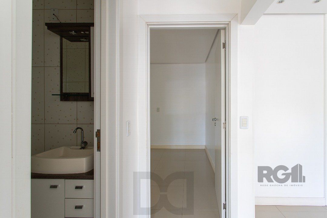 Apartamento excelente no Condomínio Portosul, localizado no bairro Tristeza — foto 24