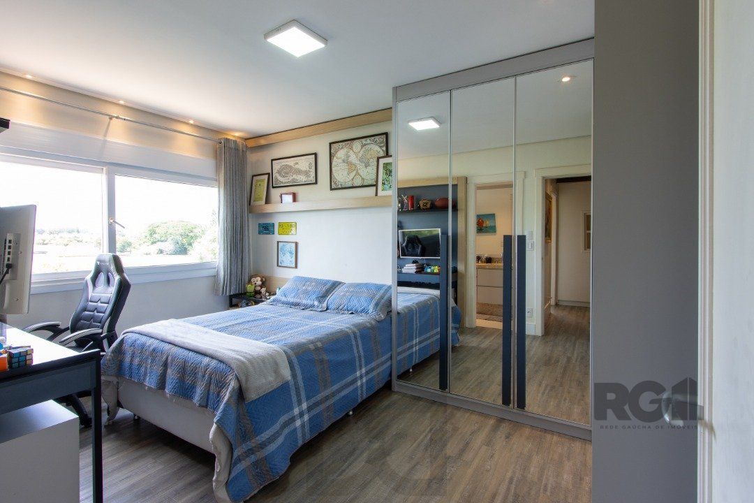 Excelente residência no Condomínio Terra Ville com aproximadamente 474,74m² privativos. — foto 68