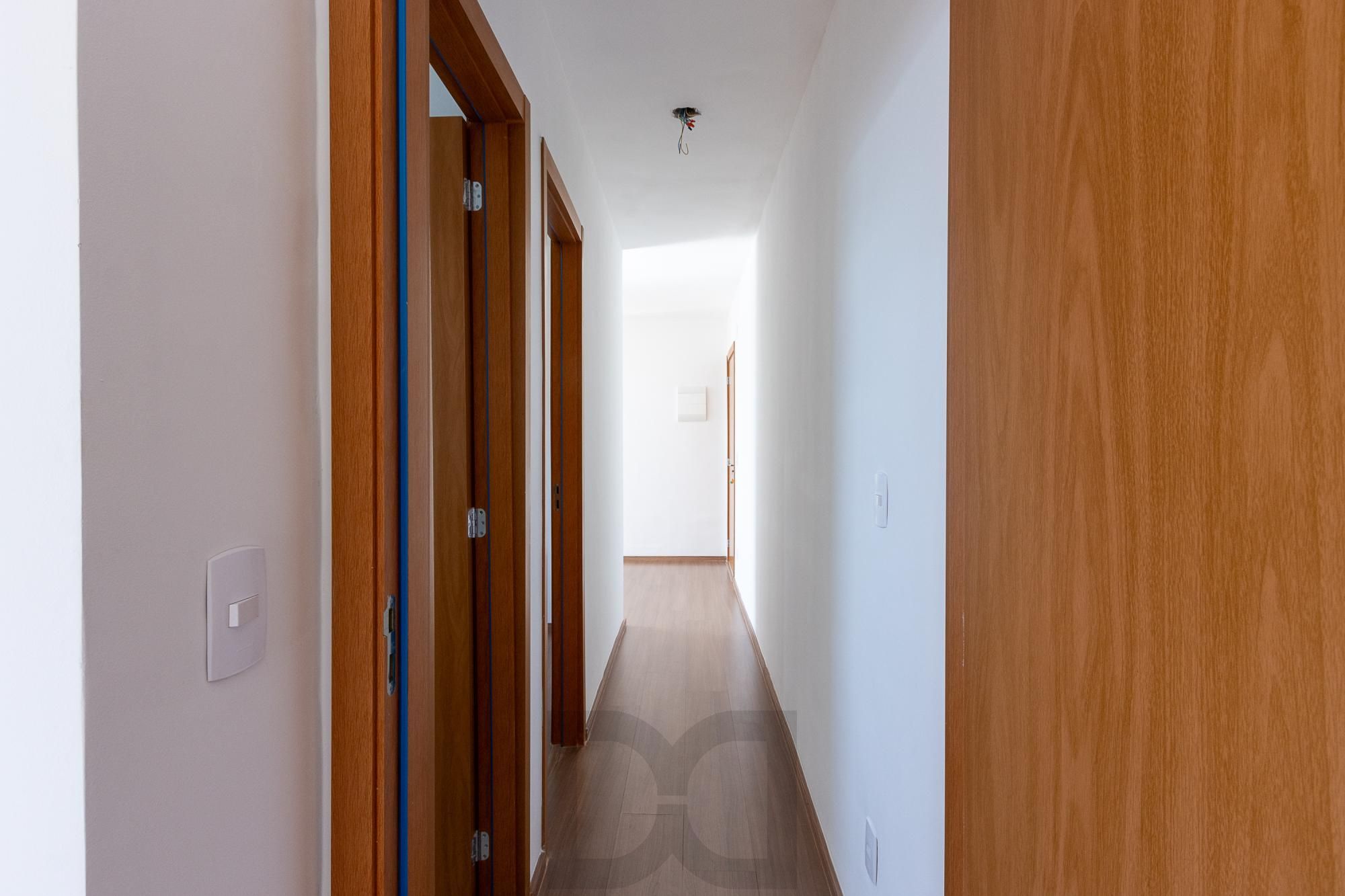 Apartamento no 5 andar de frente com 2 dormitórios — foto 22