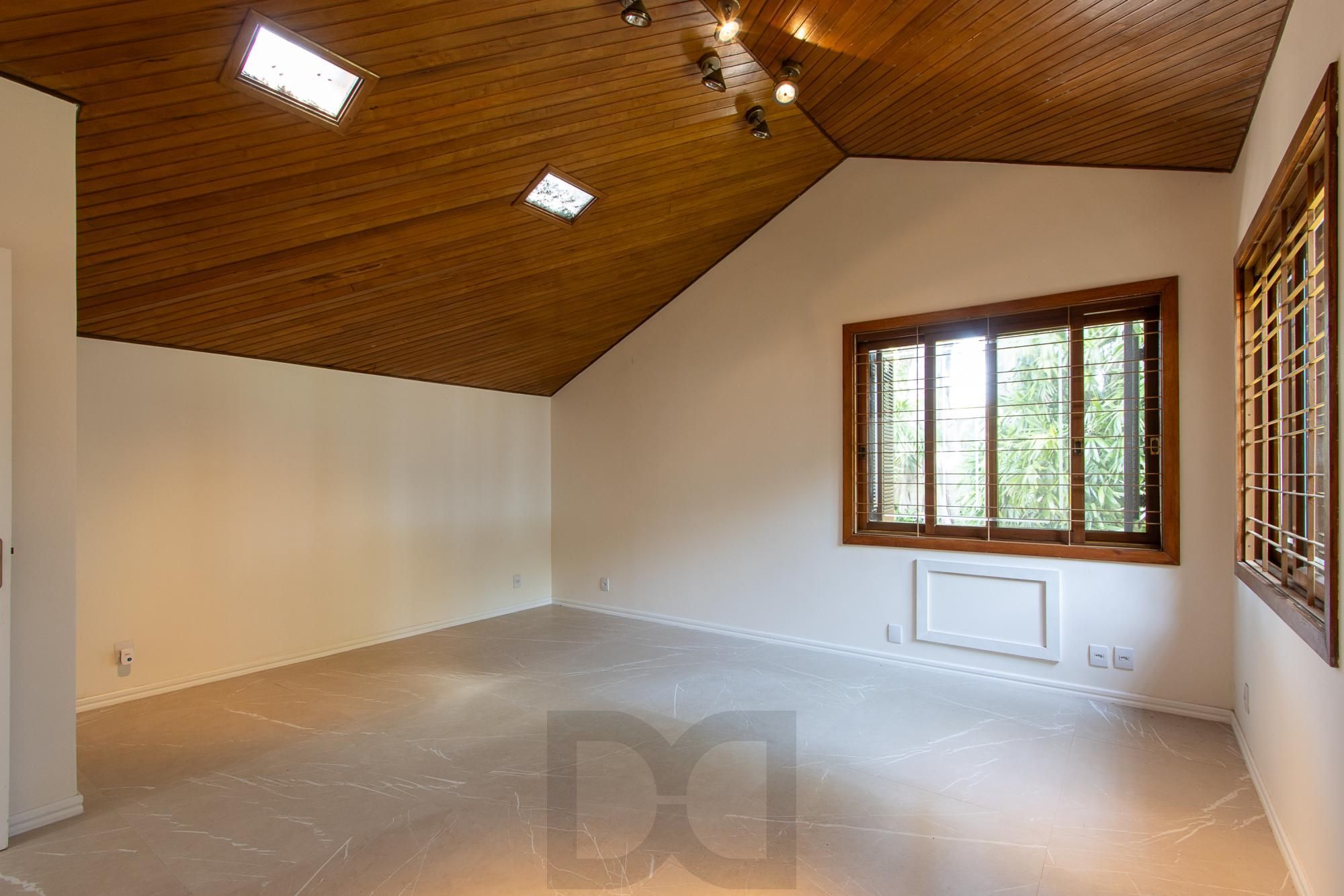 Casa com 2 dormitórios 3 banheiros. lareira e churrasqueira, e com arquitetura moderna. — foto 27