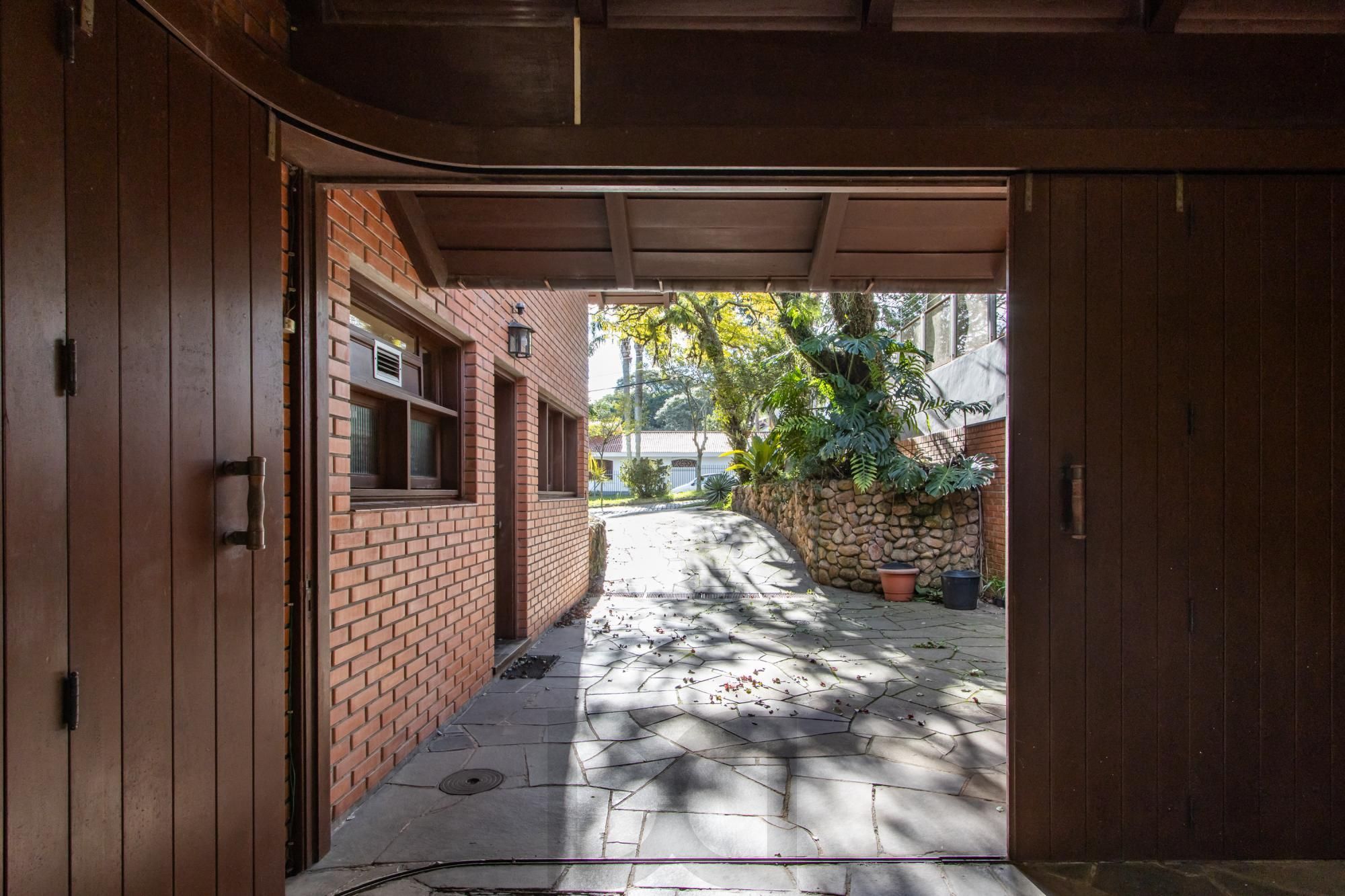 Casa com amplo terreno e grande área verde à venda no Jardim Isabel — foto 52