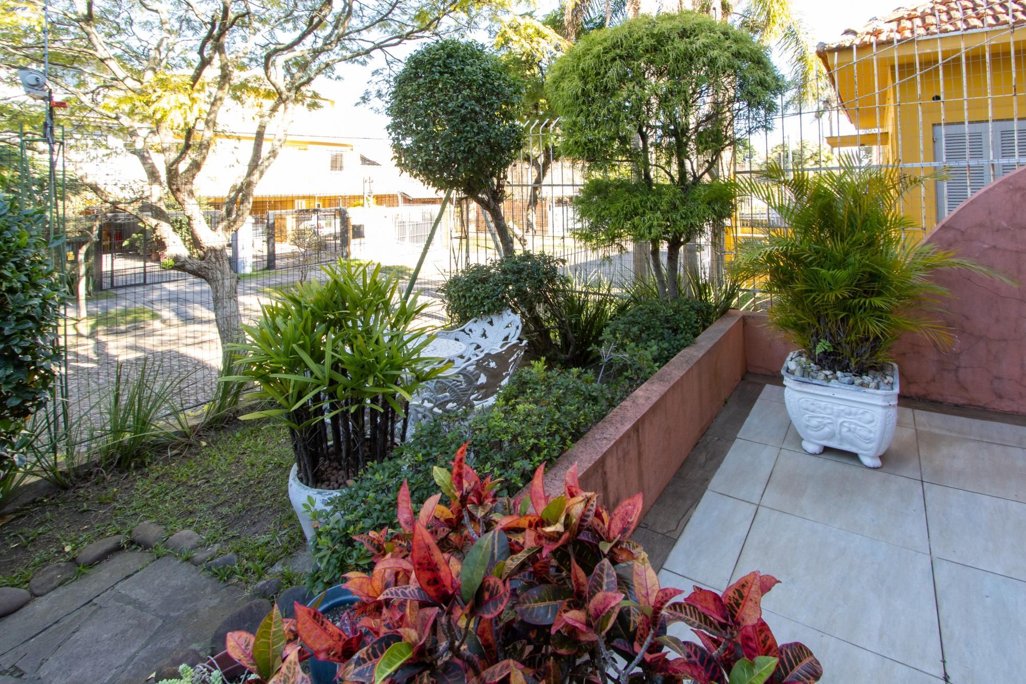 CASA EM CONDOMÍNIO NO BAIRRO IPANEMA — 4 DORMITÓRIOS (2 SUÍTES) — 2 VAGAS — foto 4