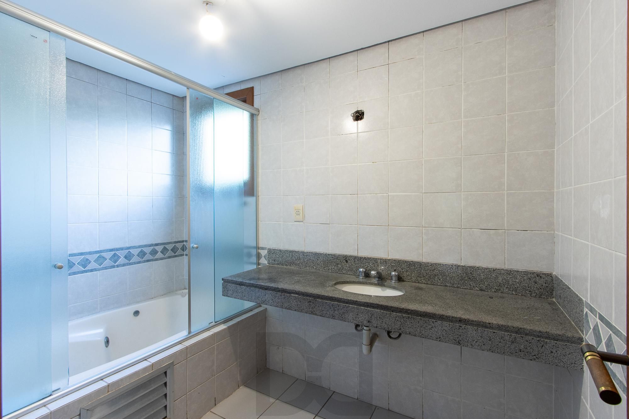 Apartamento bairro Cavalhada com 03 dormitórios, gabinete e 2 vagas 134,35m2 privativos! — foto 28