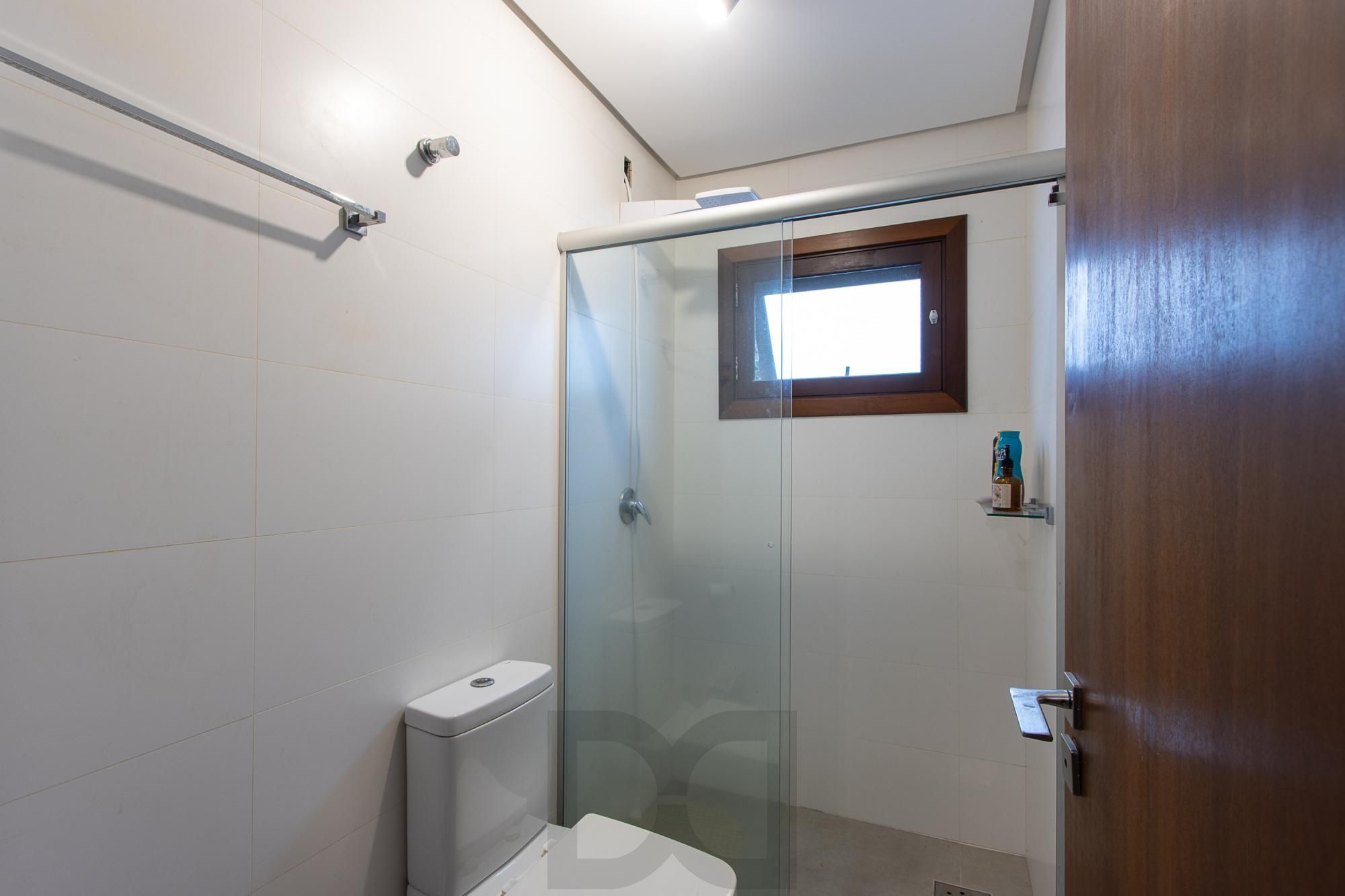 Casa no Condominio Terra Ville. 3 suites, com fundo para o lago. — foto 20