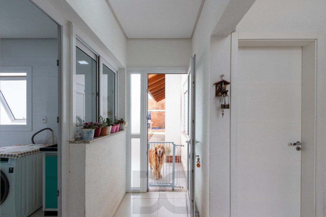 Casa para Venda - 377m², 4 dormitórios, sendo 3 suites, 3 vagas - Guarujá — foto 22
