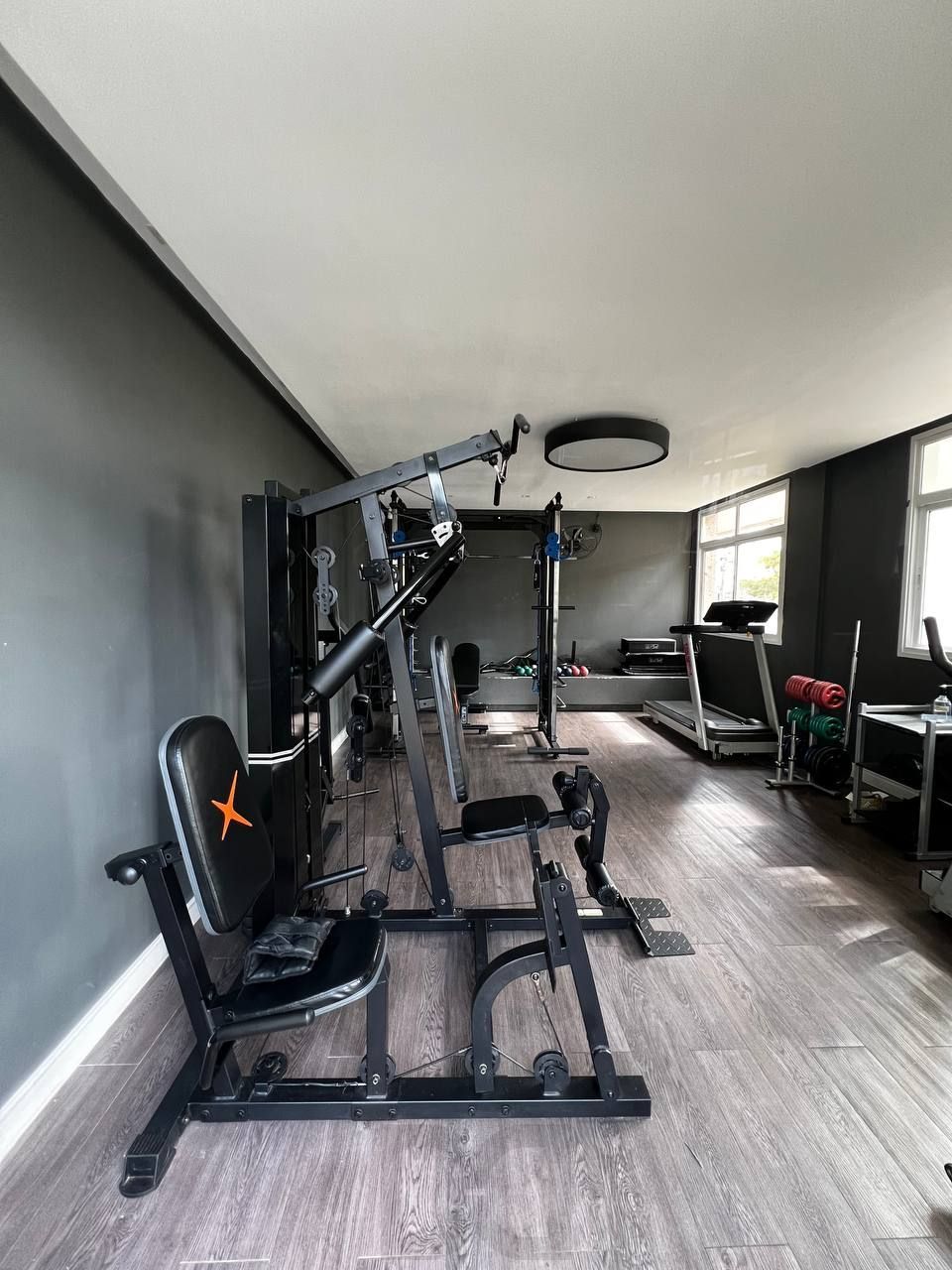 Apartamento de 3 dormitórios transformado em 2, 1 suíte e living com churrasqueira. — foto 14