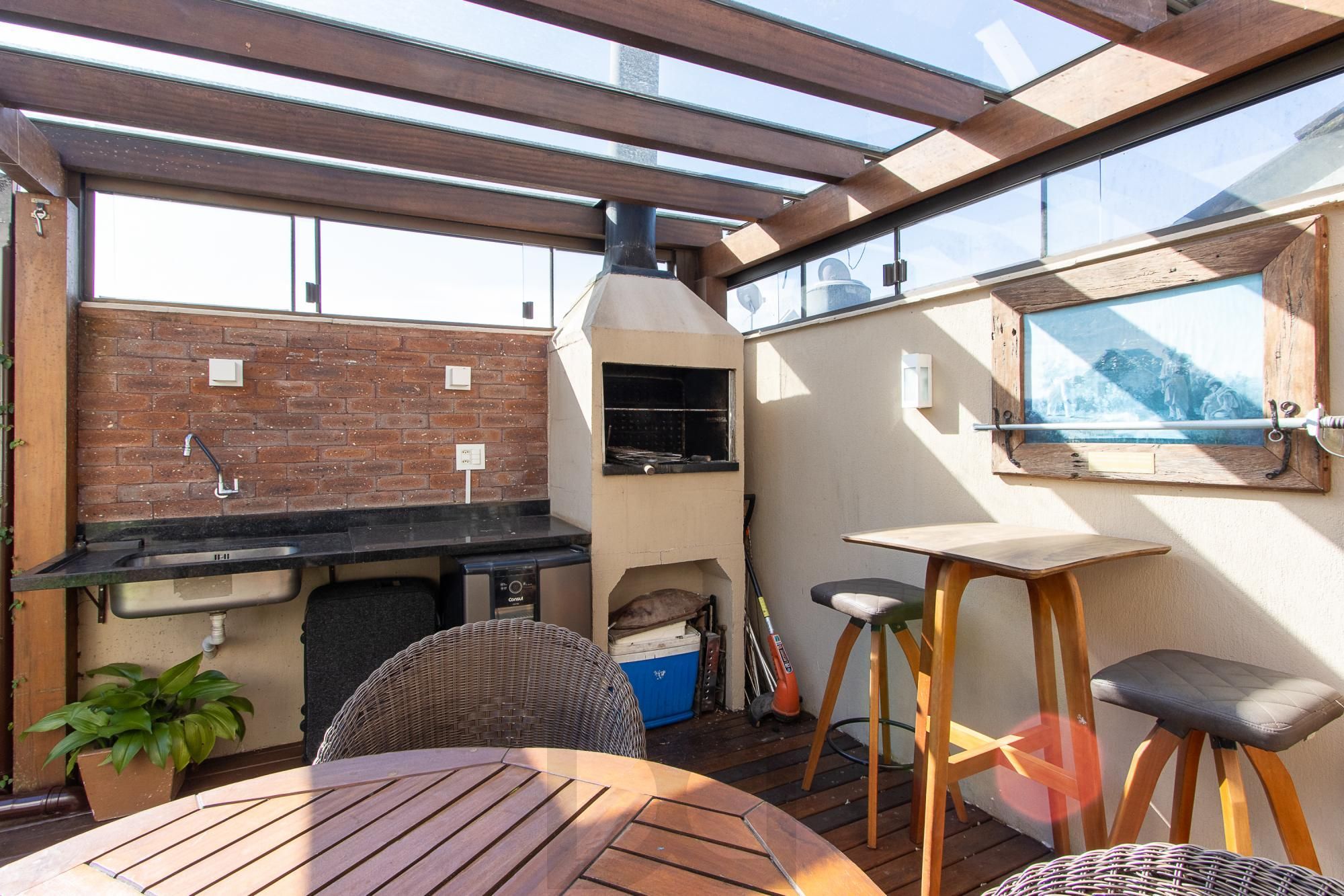 Casa condomínio | 3 dormitórios | 1 Suíte | 240,82 Privativos | 2 Vagas | Bairro Teresópolis — foto 12