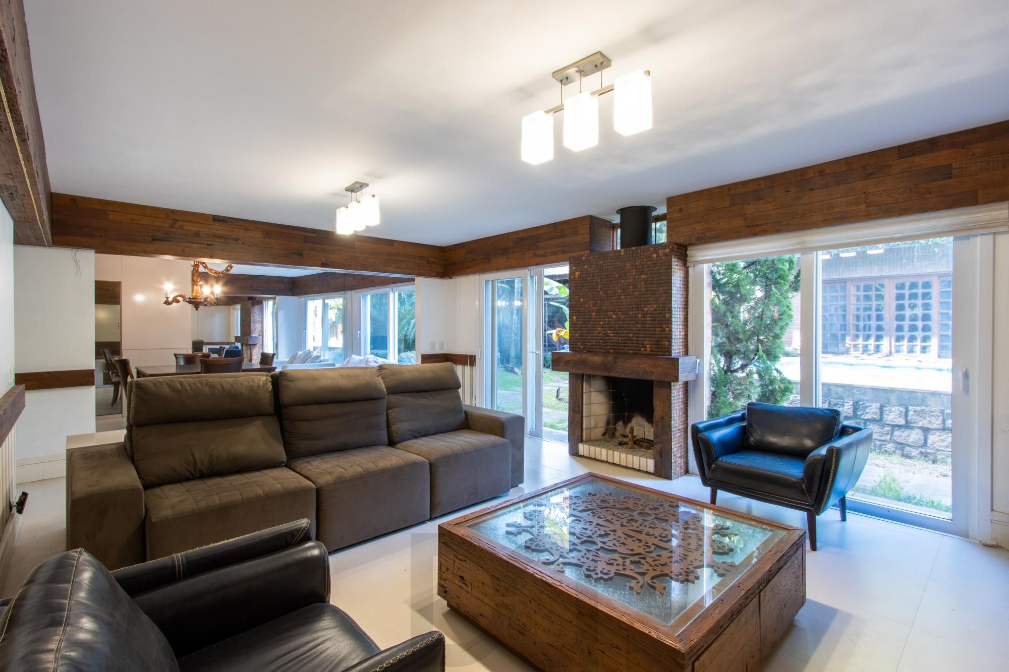 Excelente Casa em Condominio Fechado com 440,60m Dormitórios, sendo 2 Suítess — foto 10