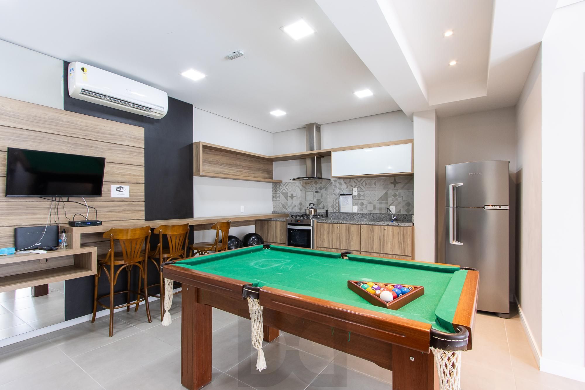 Apartamento de 2 dormitórios com suíte, churrasqueira e infraestrutura completa na Zona Sul de Porto Alegre. — foto 41