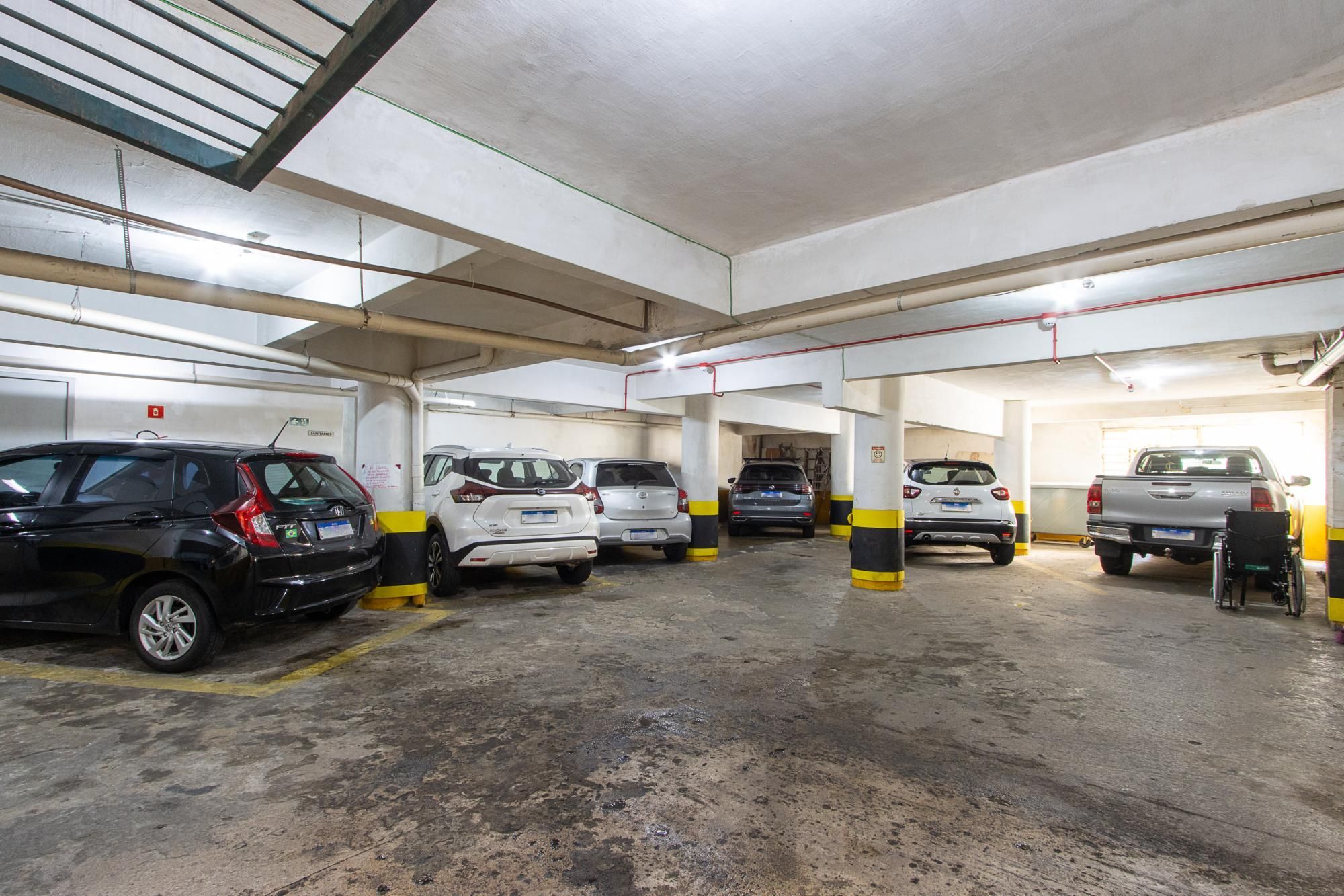 Apartamento 3 Dormitórios Ensolarado no Centro de Porto Alegre — foto 44