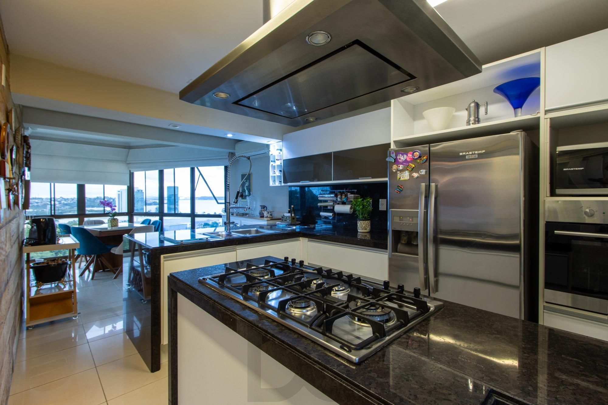 EXCELENTE APARTAMENTO COM VISTA LIVRE PARA O GUAÍBA!! — foto 15