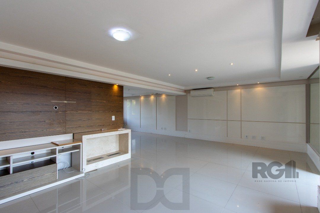 Casa Condominio para Venda - 384.33m², 3 dormitórios, sendo 1 suites, 3 vagas - Cristal — foto 7