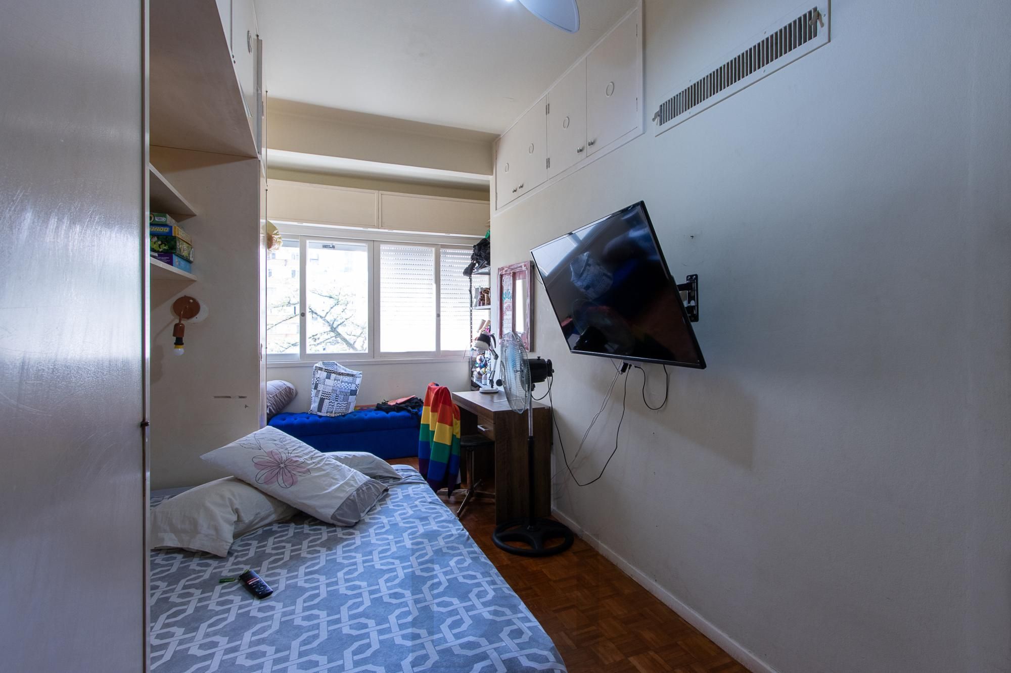 Apartamento 3 Dormitórios Ensolarado no Centro de Porto Alegre — foto 28