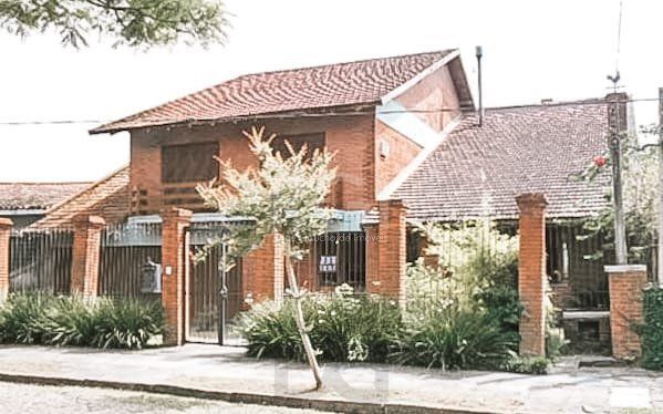 Casa para Venda - 404m², 4 dormitórios, sendo 1 suites, 7 vagas - Vila Assunção — foto 1