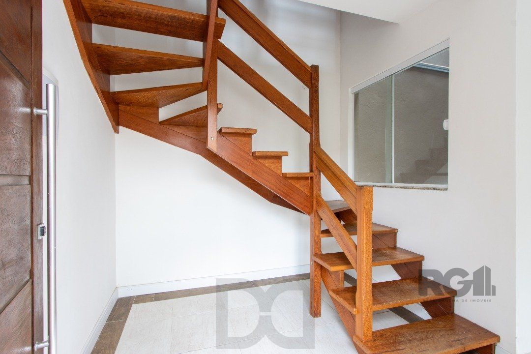 Sobrado 2 dormitórios mais terreno de esquina de 192m2 — foto 3