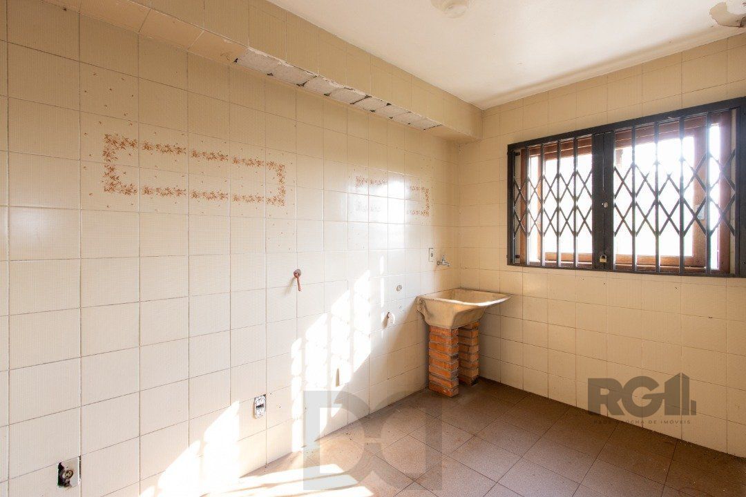 Casa para Venda - 361.95m², 4 dormitórios, sendo 2 suites, 3 vagas - Nonoai — foto 55