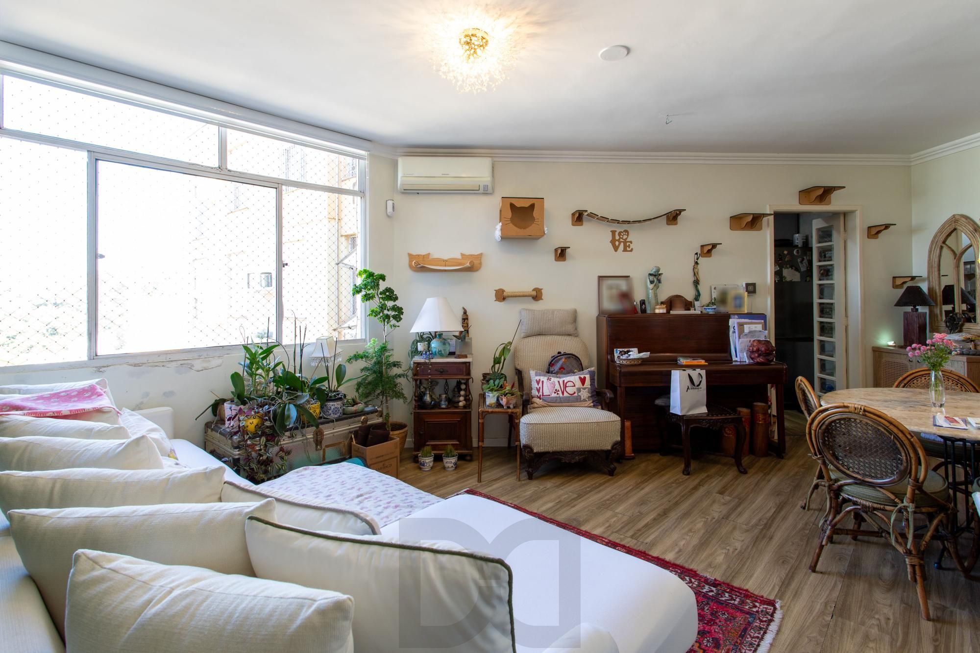 Apartamento 2 dormitórios I bairro Cristal — foto 1
