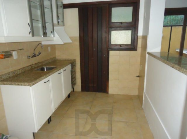 Casa condomínio, 3 dormitórios, 1 suíte, 2 vagas — foto 3
