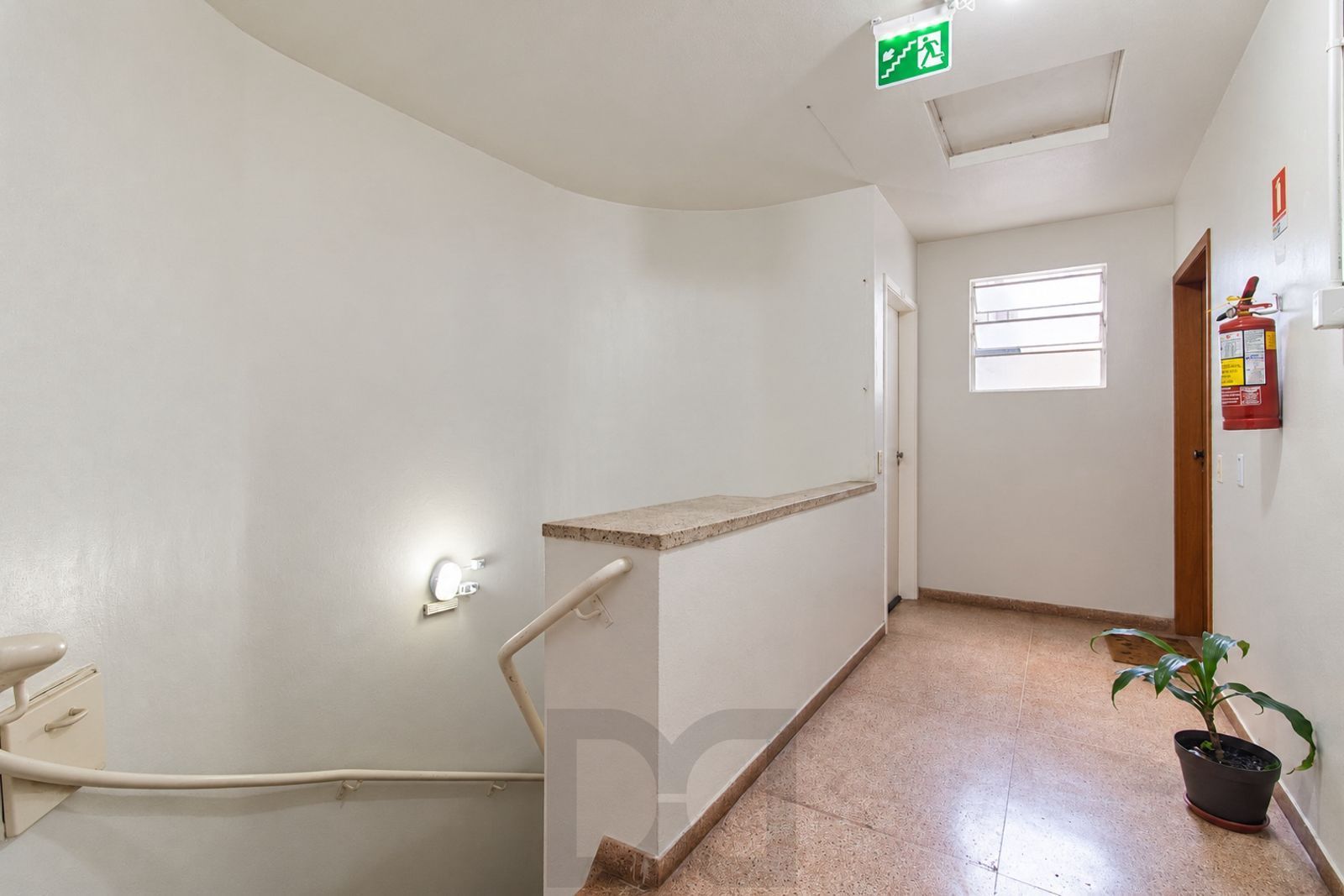 Corredor para o apartamento