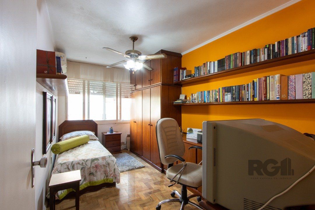 Espetacular 2 Casa Residencial de 5 Quartos e Piscina em Porto Alegre — foto 49