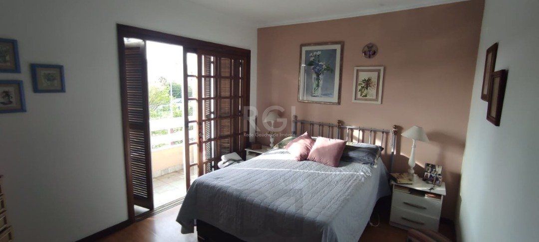 Casa para Venda - 250m², 3 dormitórios, sendo 1 suites, 2 vagas - Ipanema — foto 8