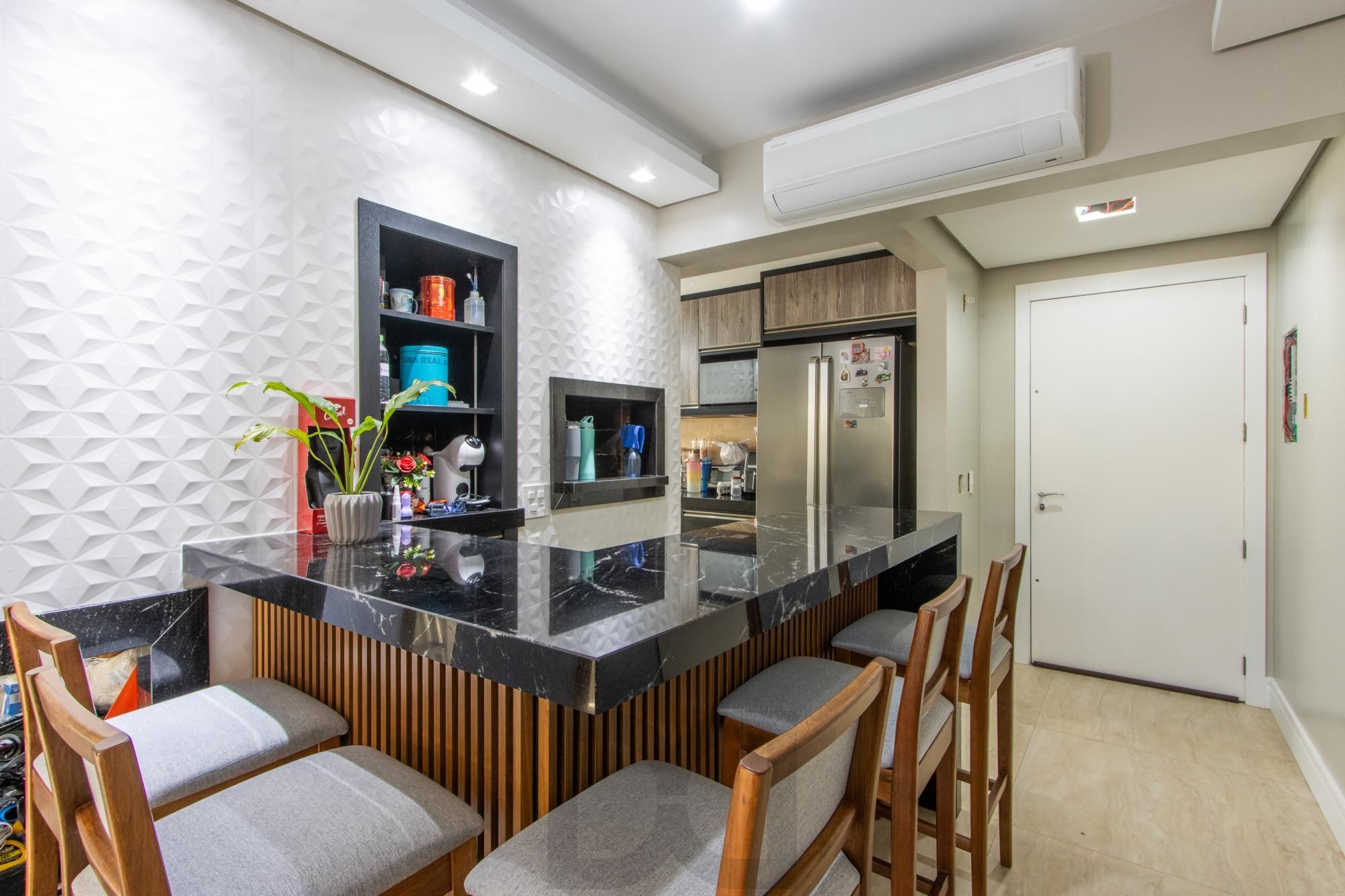 Apartamento no bairro Tristeza, Reformado e em ótimo estado! — foto 7