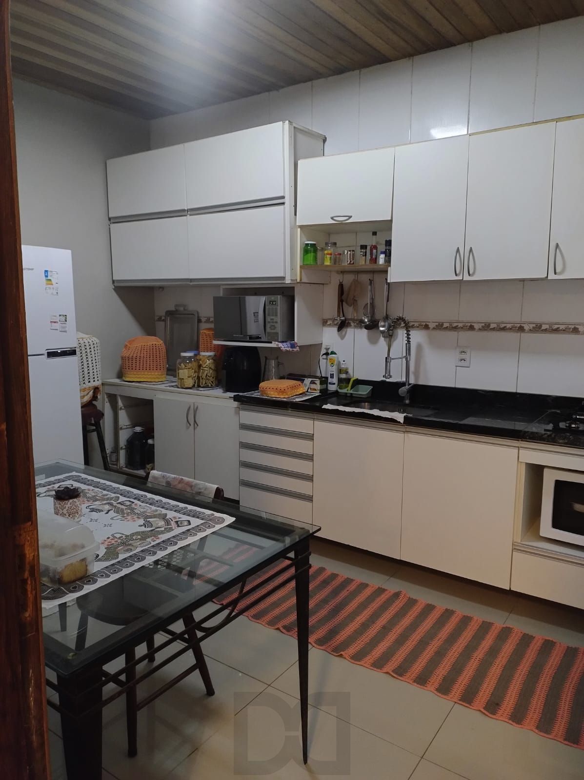 Casa para Venda - 182m², 2 dormitórios, sendo 1 suites, 3 vagas - Lami — foto 22