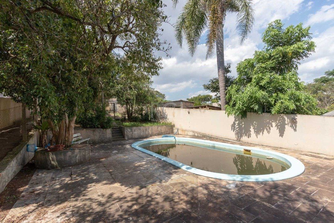 Casa para Venda - 460m², 4 dormitórios, sendo 1 suites, 4 vagas - Cristal — foto 40