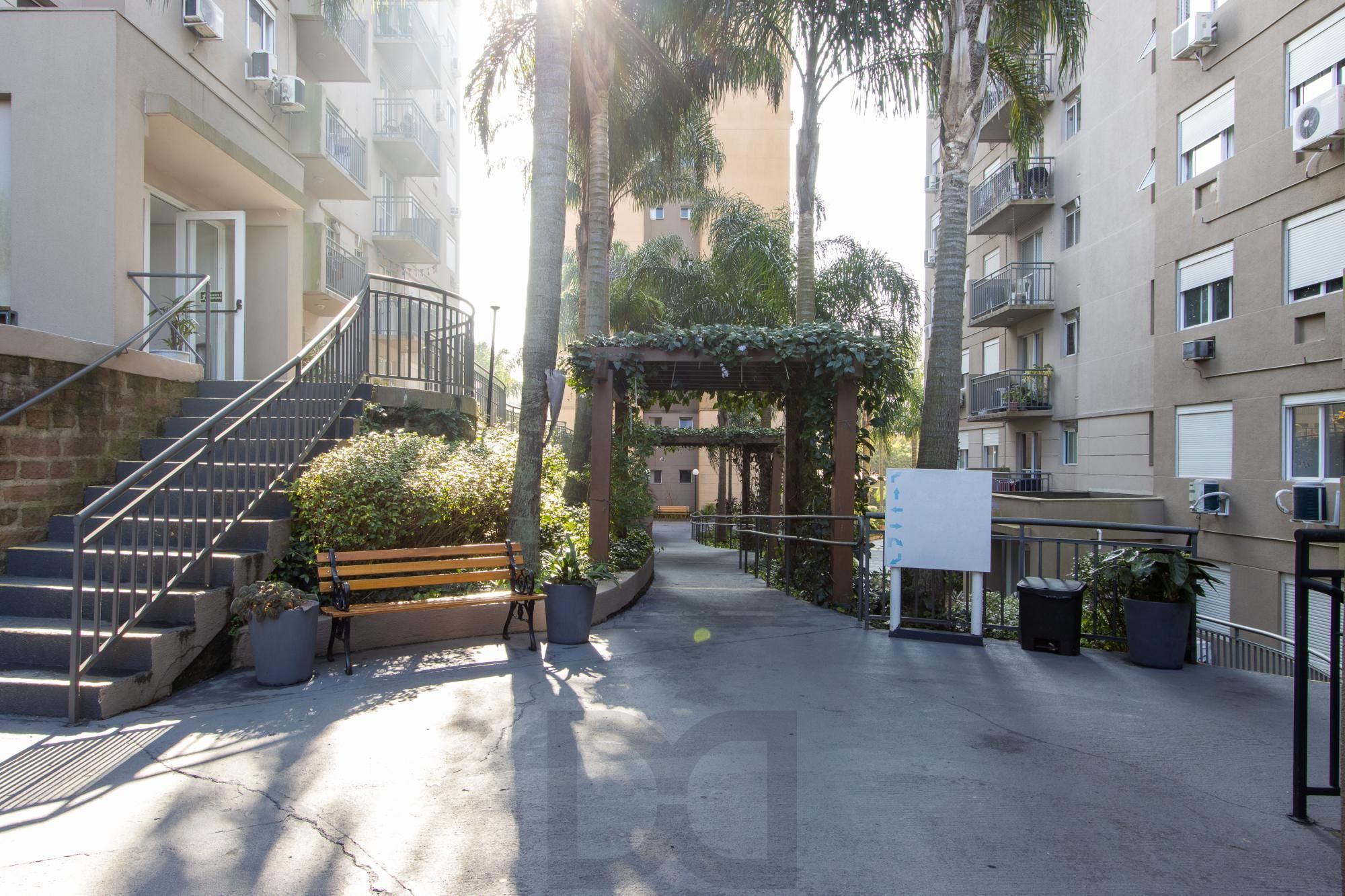 Apartamento 03 Dormitórios em Ótimo Condominio Viver Zona Sul — foto 28