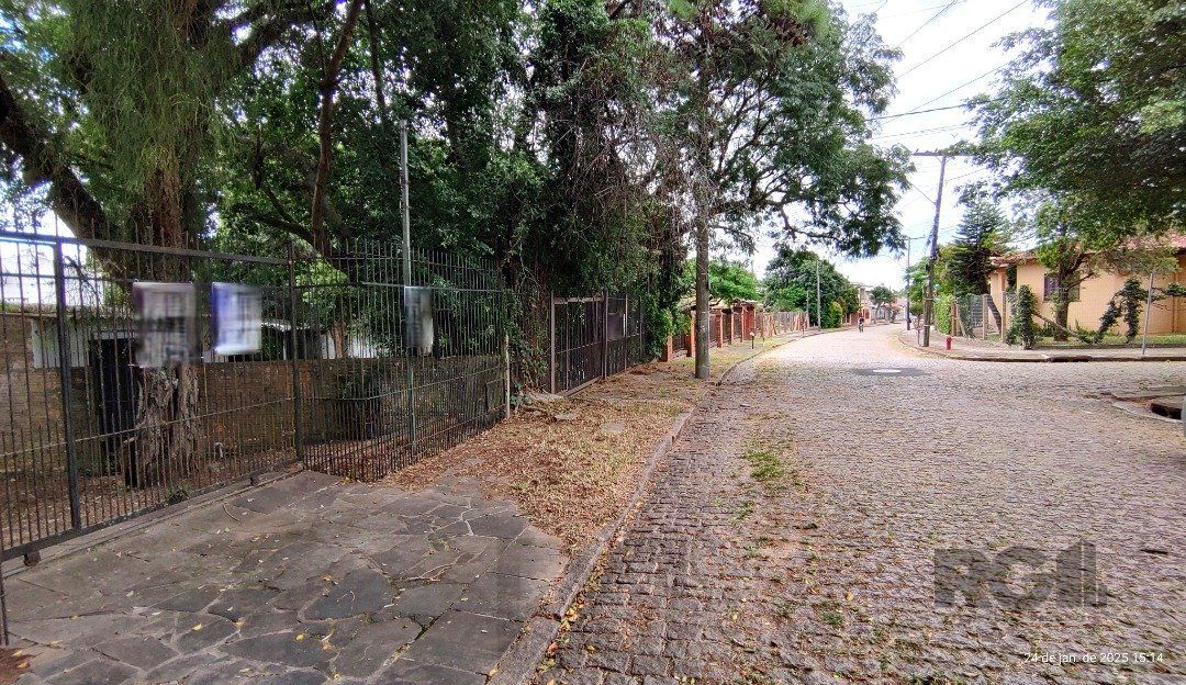 Terreno plano com 24,90m de frente, localizado no bairro Serraria. — foto 6