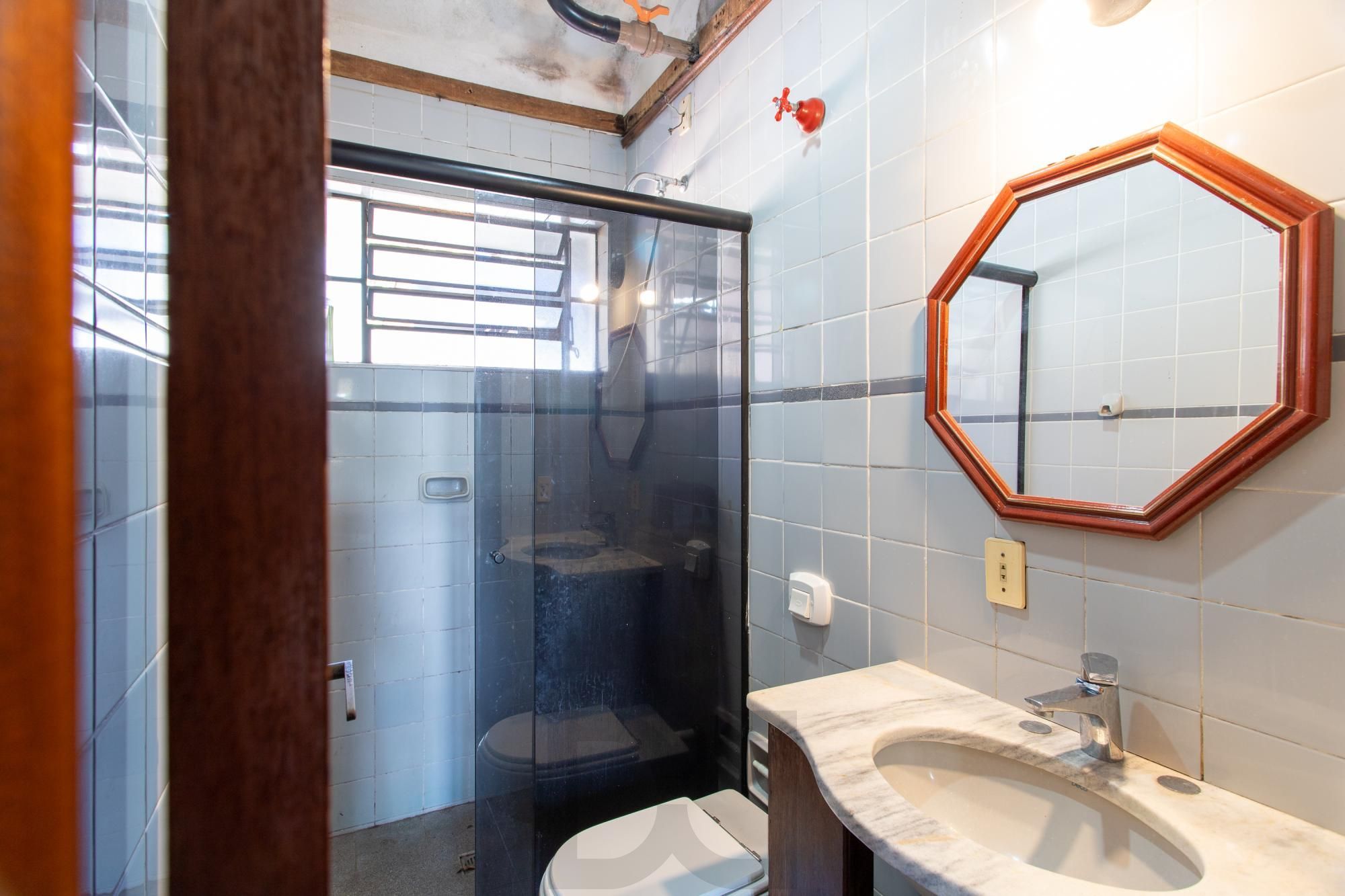 Casa para Venda - 286.28m², 2 dormitórios, sendo 1 suites, 3 vagas - Santa Tereza — foto 30