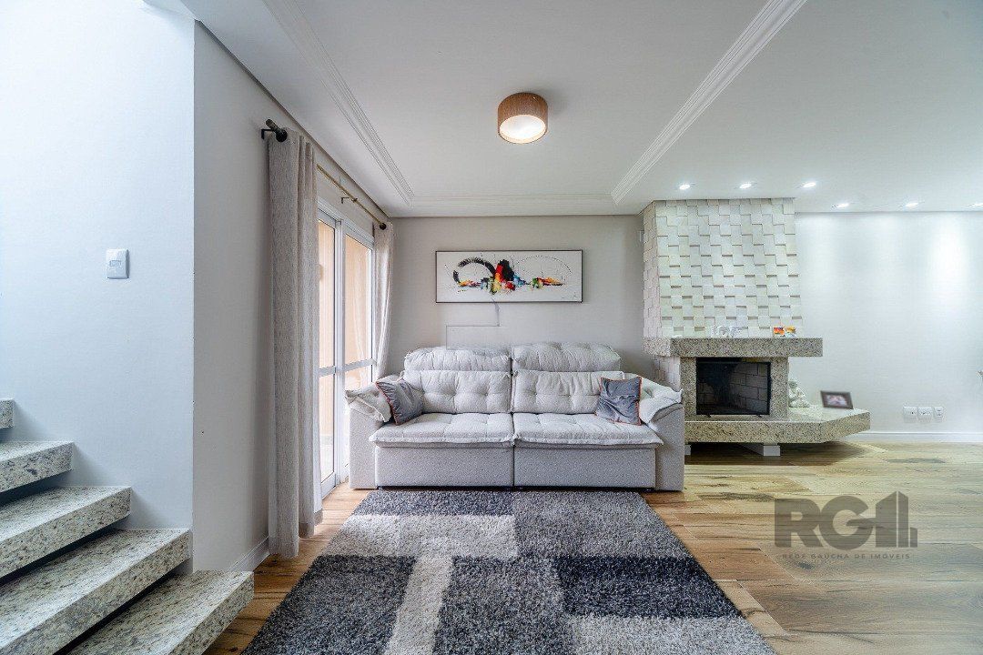Casa em condominio com excelente padrão construtivo, possui 3 dormitórios, sendo 1 suíte máster com closet e sacada — foto 6
