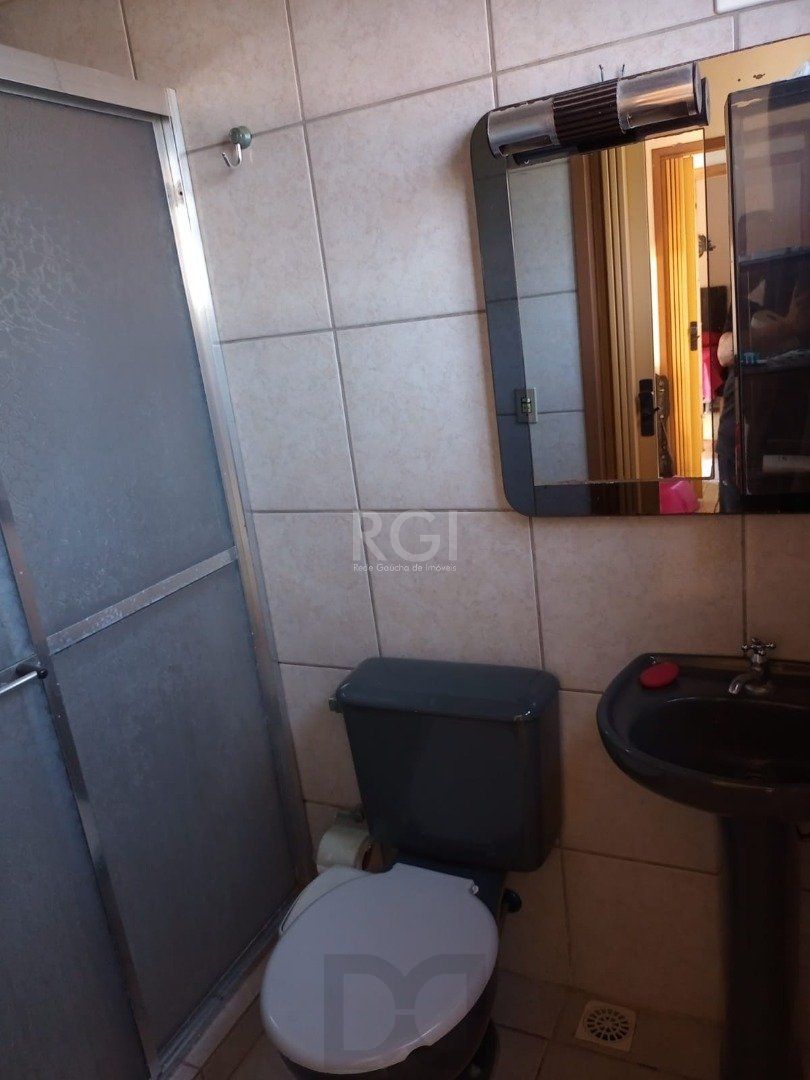 Casa para Venda - 180m², 3 dormitórios, sendo 1 suites, 2 vagas - Vila Nova — foto 13