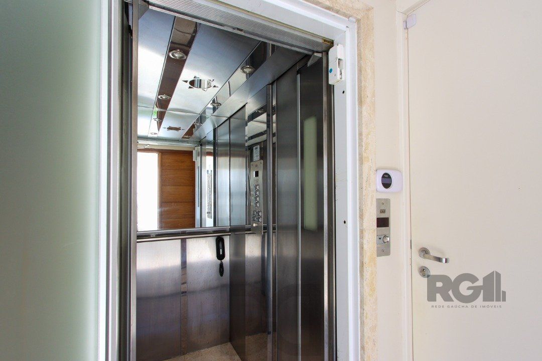 Casa Condominio para Venda - 233m², 3 dormitórios, sendo 1 suites, 2 vagas - Vila Assunção — foto 8